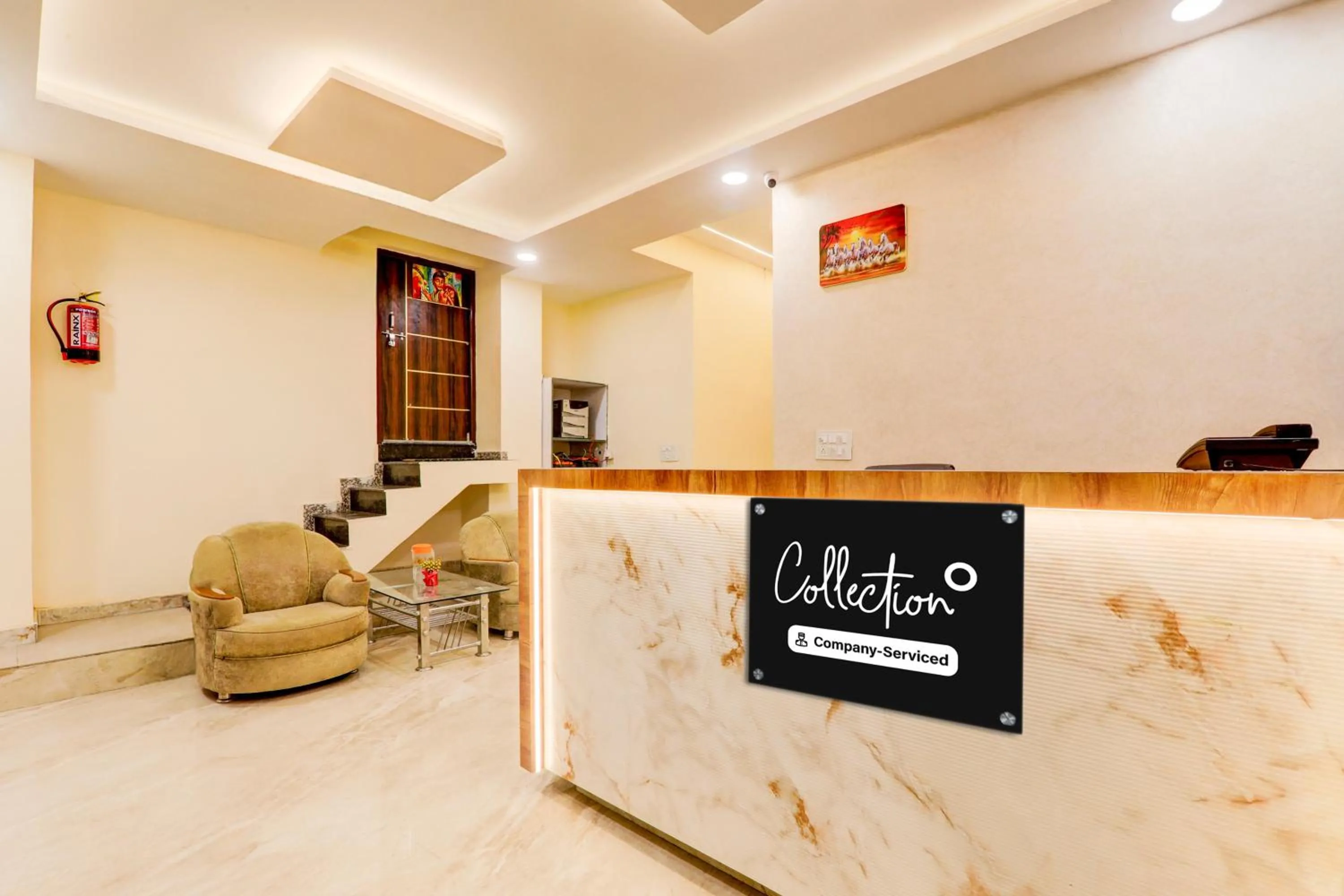 Lobby or reception in Super Collection O Kakadeo Kanpur Formerly Hotel Avon