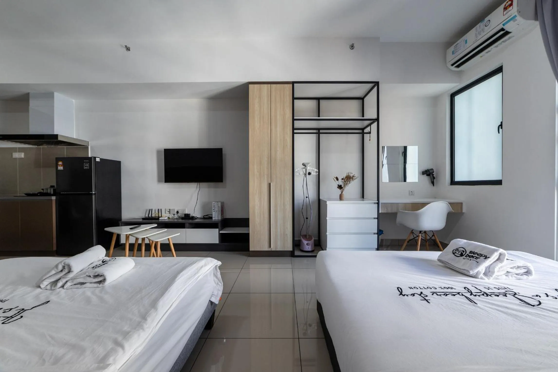 Bed in Alinea Suites Shah Alam by Sleepy Bear