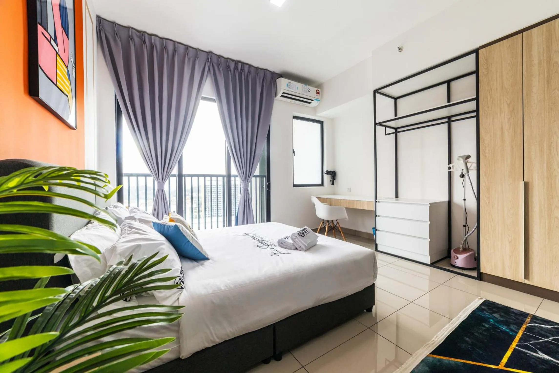 Bed in Alinea Suites Shah Alam by Sleepy Bear