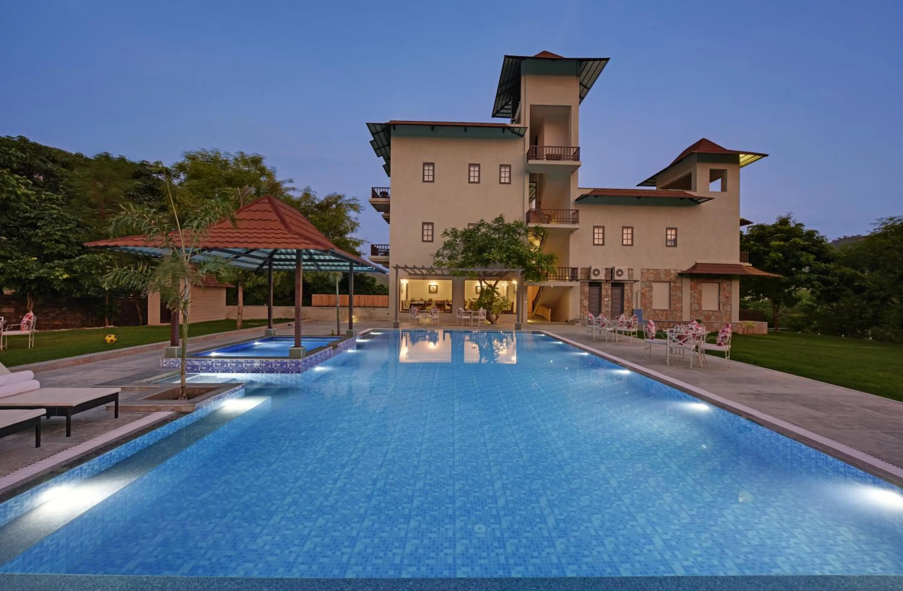 Property building in The Hunting Lodge - Luxury Resort in Udaipur