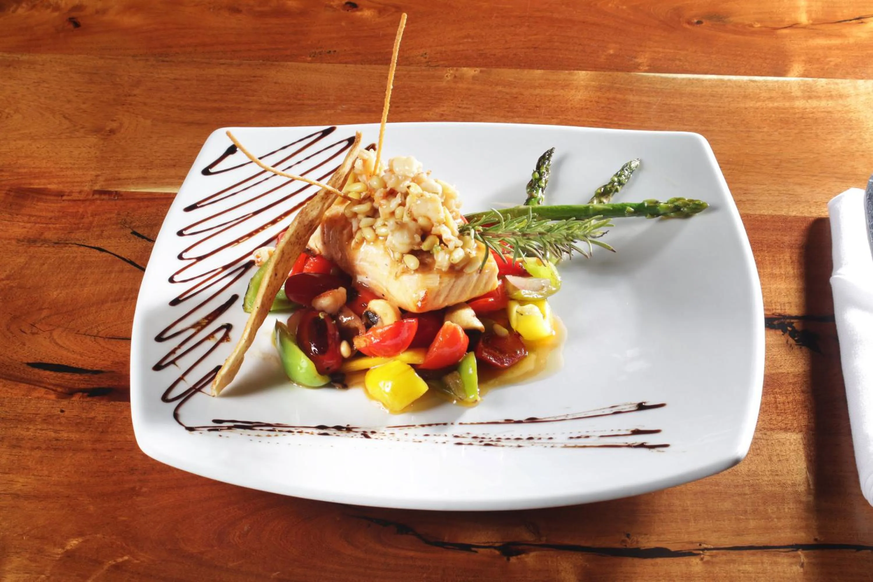 Restaurant/places to eat in Holiday Inn Hotel & Suites Hermosillo Aeropuerto by IHG