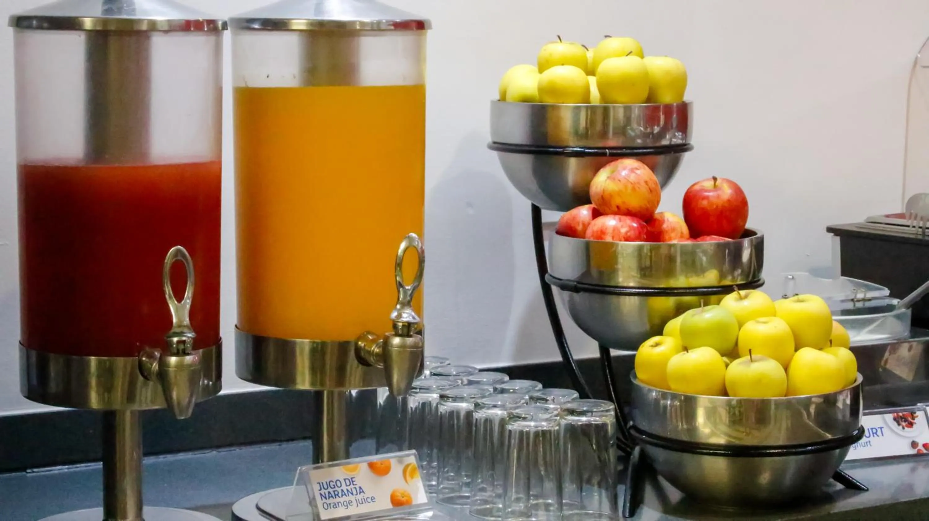 Breakfast in Holiday Inn Express Pachuca by IHG