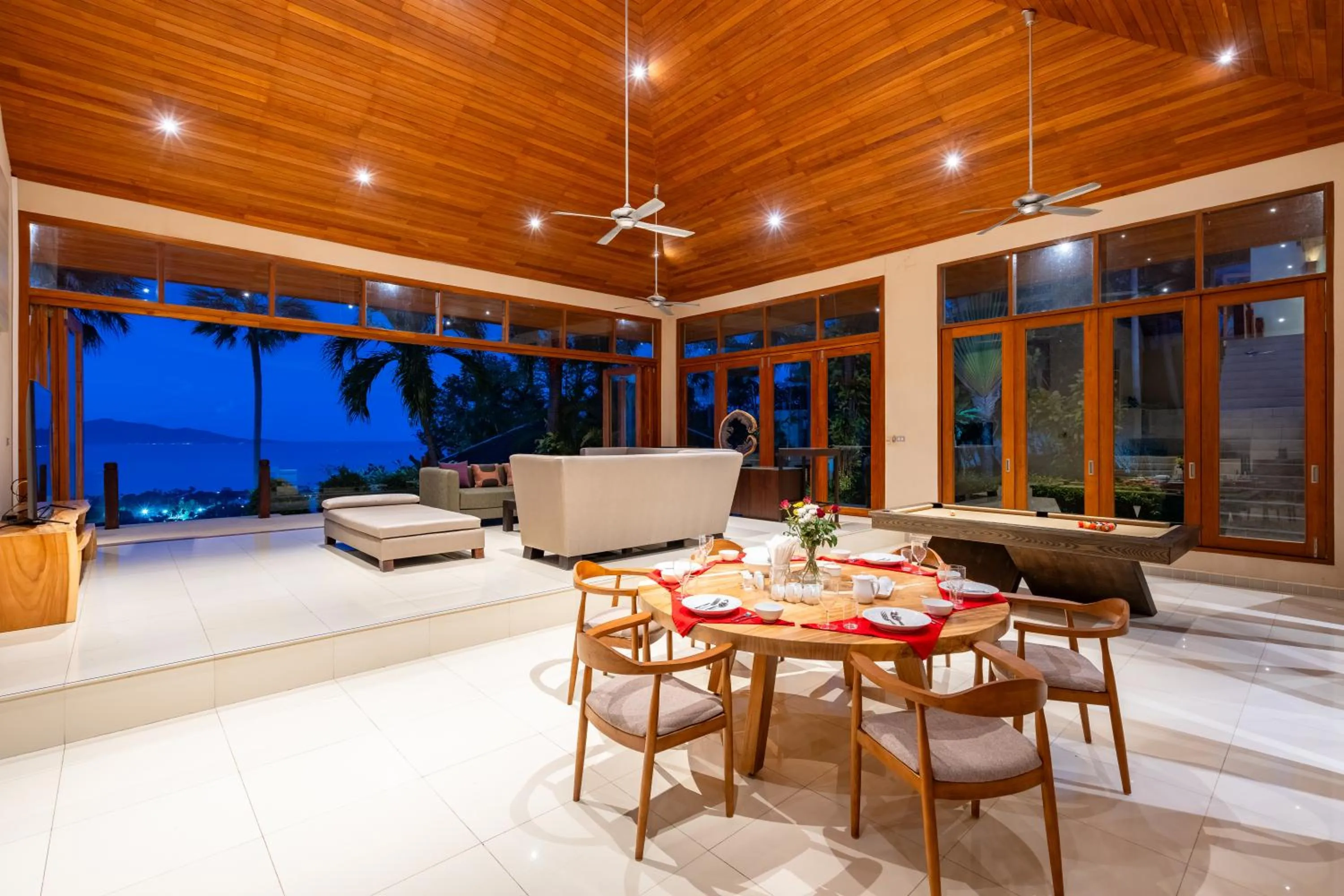 Living room in Ban Reemo Luxury Villa