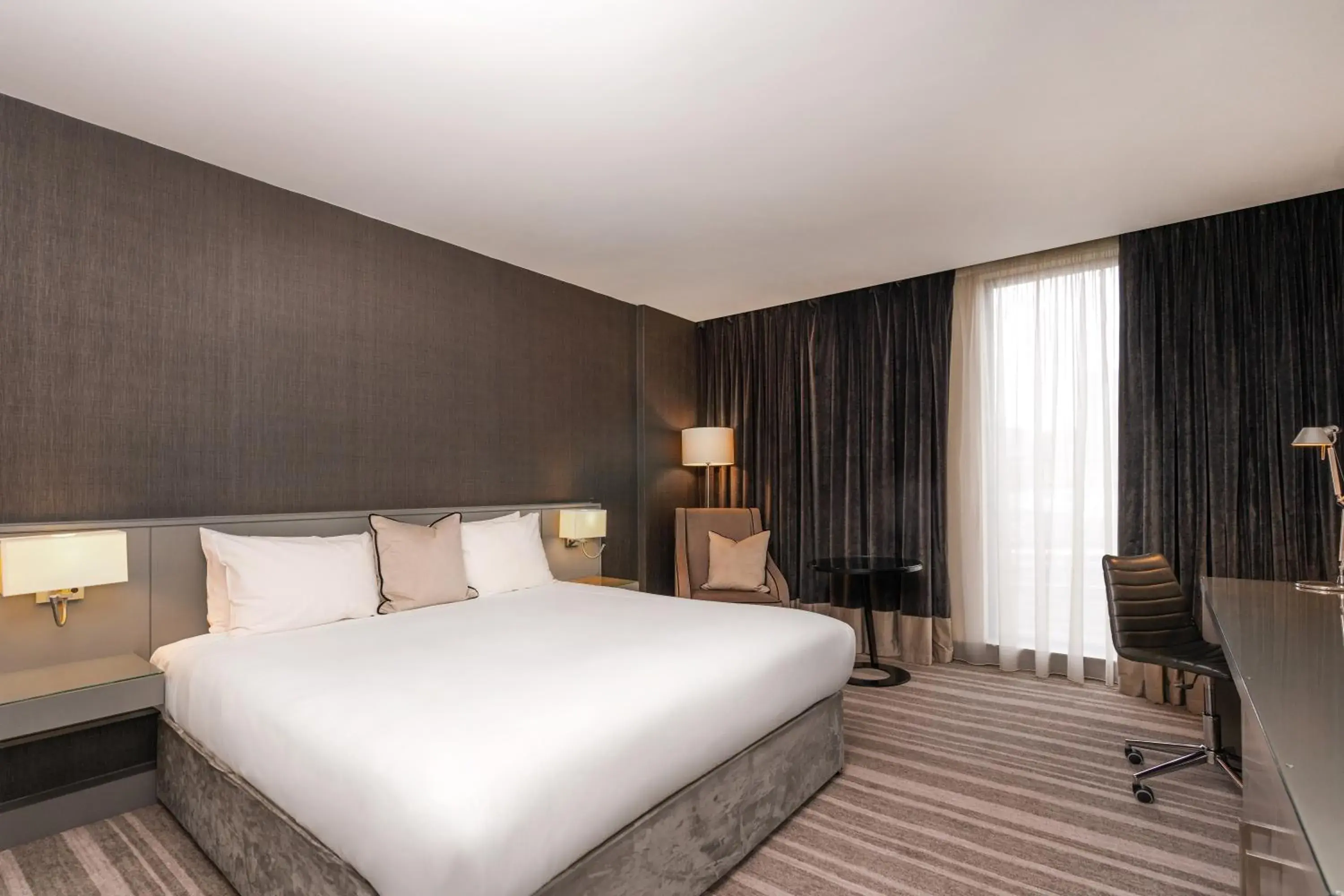 Standard King Room in Crowne Plaza Newcastle - Stephenson Quarter by IHG Standard King Room in Crowne Plaza Newcastle - Stephenson Quarter by IHG