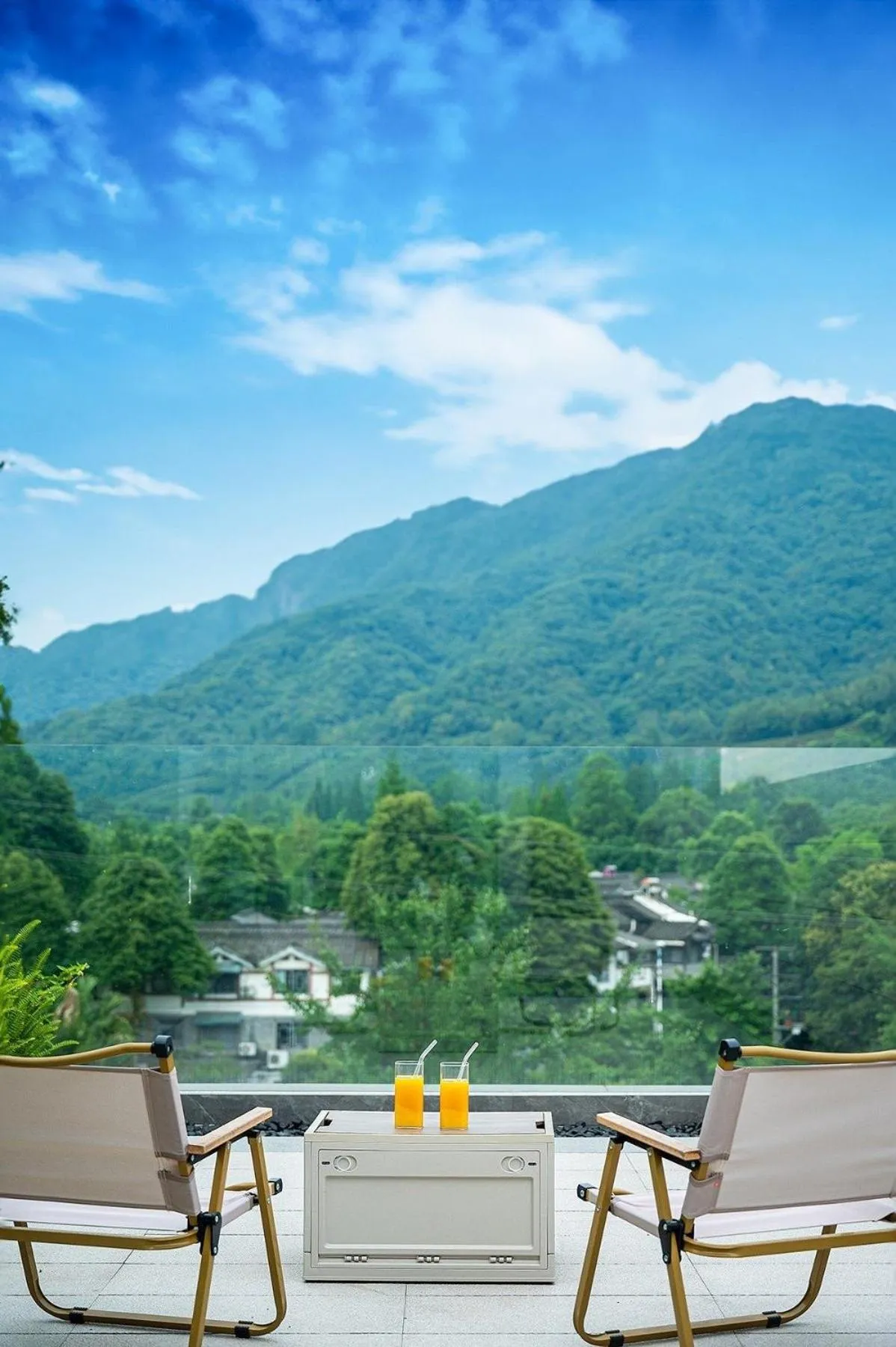 View (from property/room) in Z HOTEL- Qingchengshan