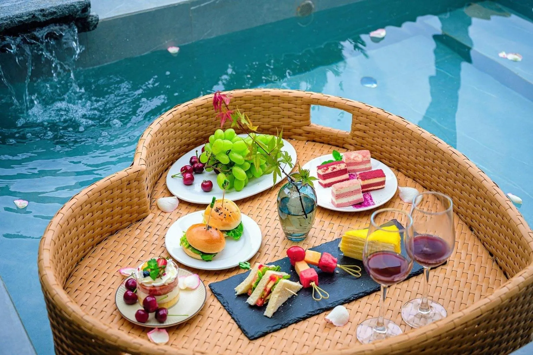 Pool view in Z HOTEL- Qingchengshan