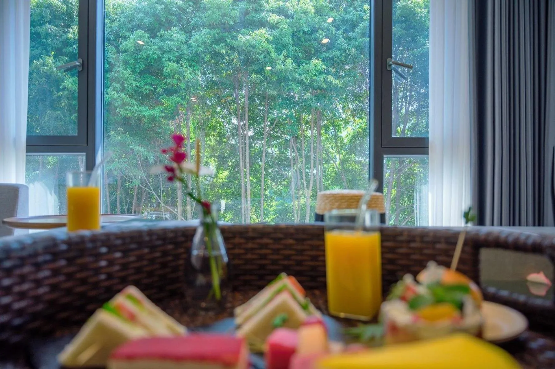 Dining area in Z HOTEL- Qingchengshan