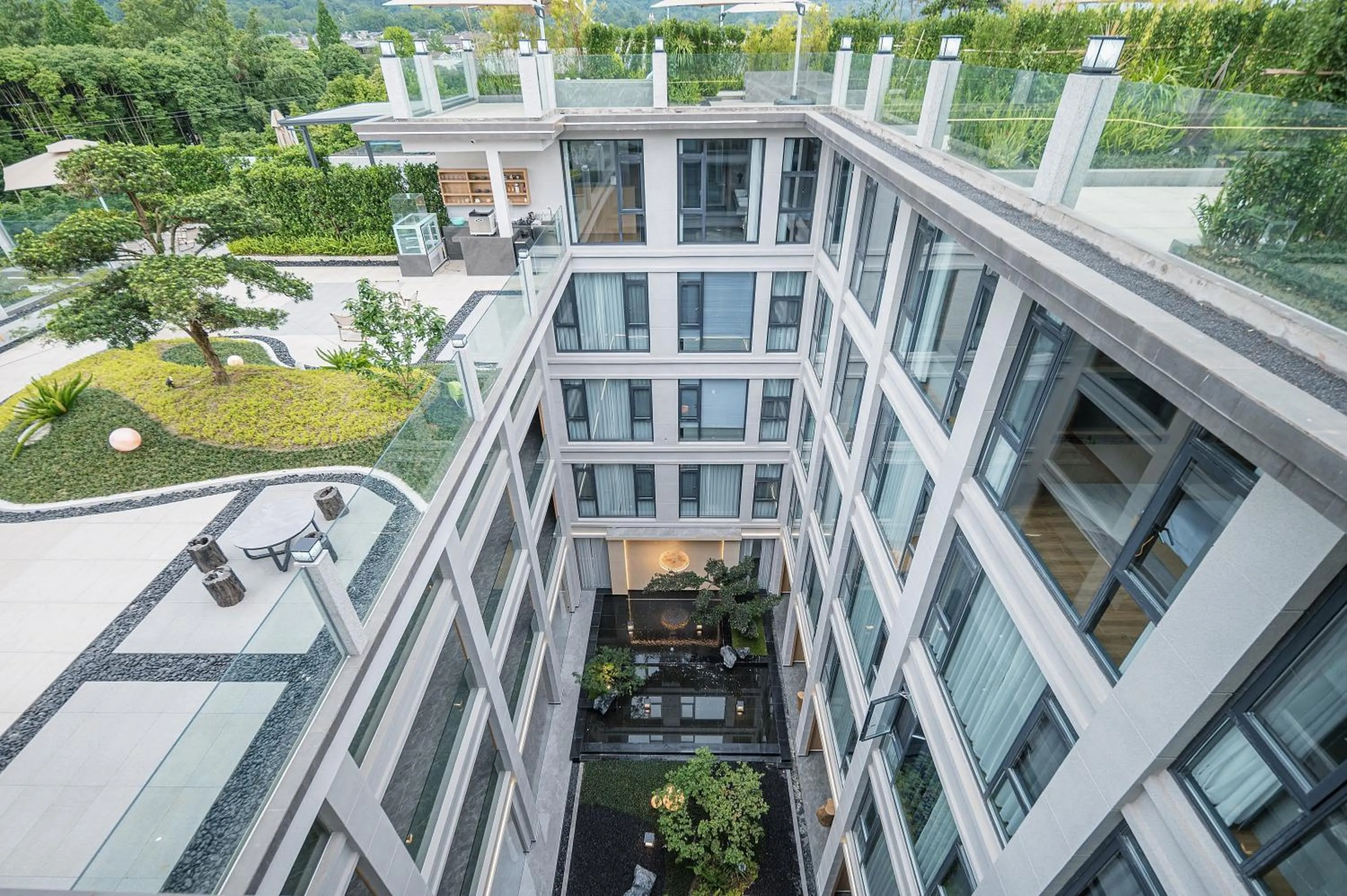 Garden in Z HOTEL- Qingchengshan