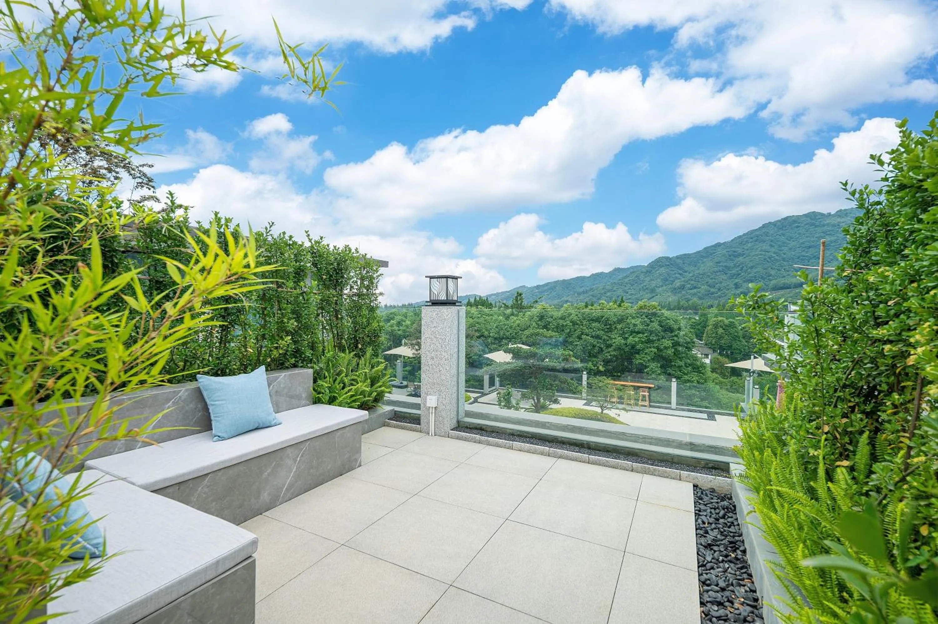 Garden in Z HOTEL- Qingchengshan