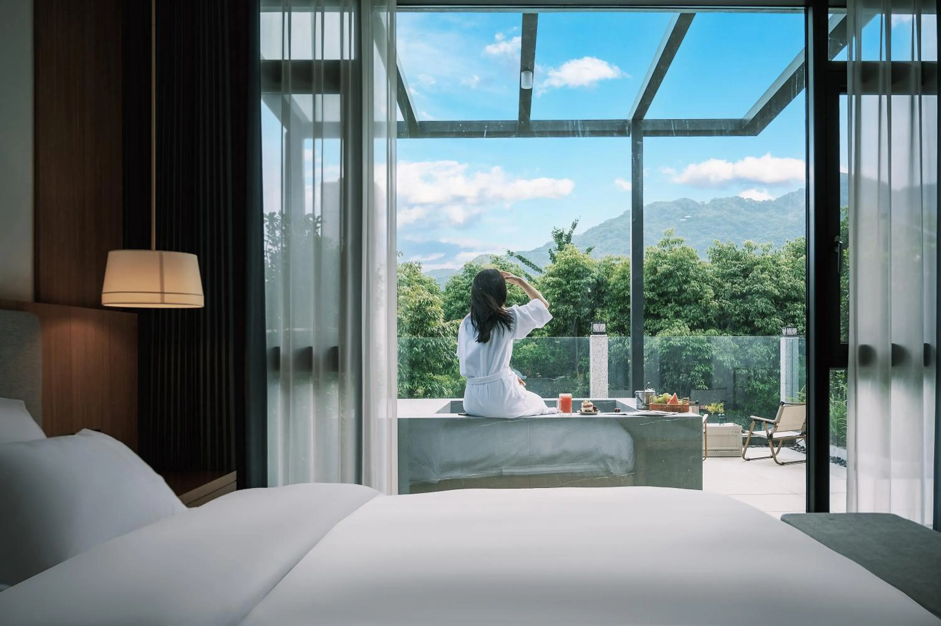 View (from property/room), Bed in Z HOTEL- Qingchengshan