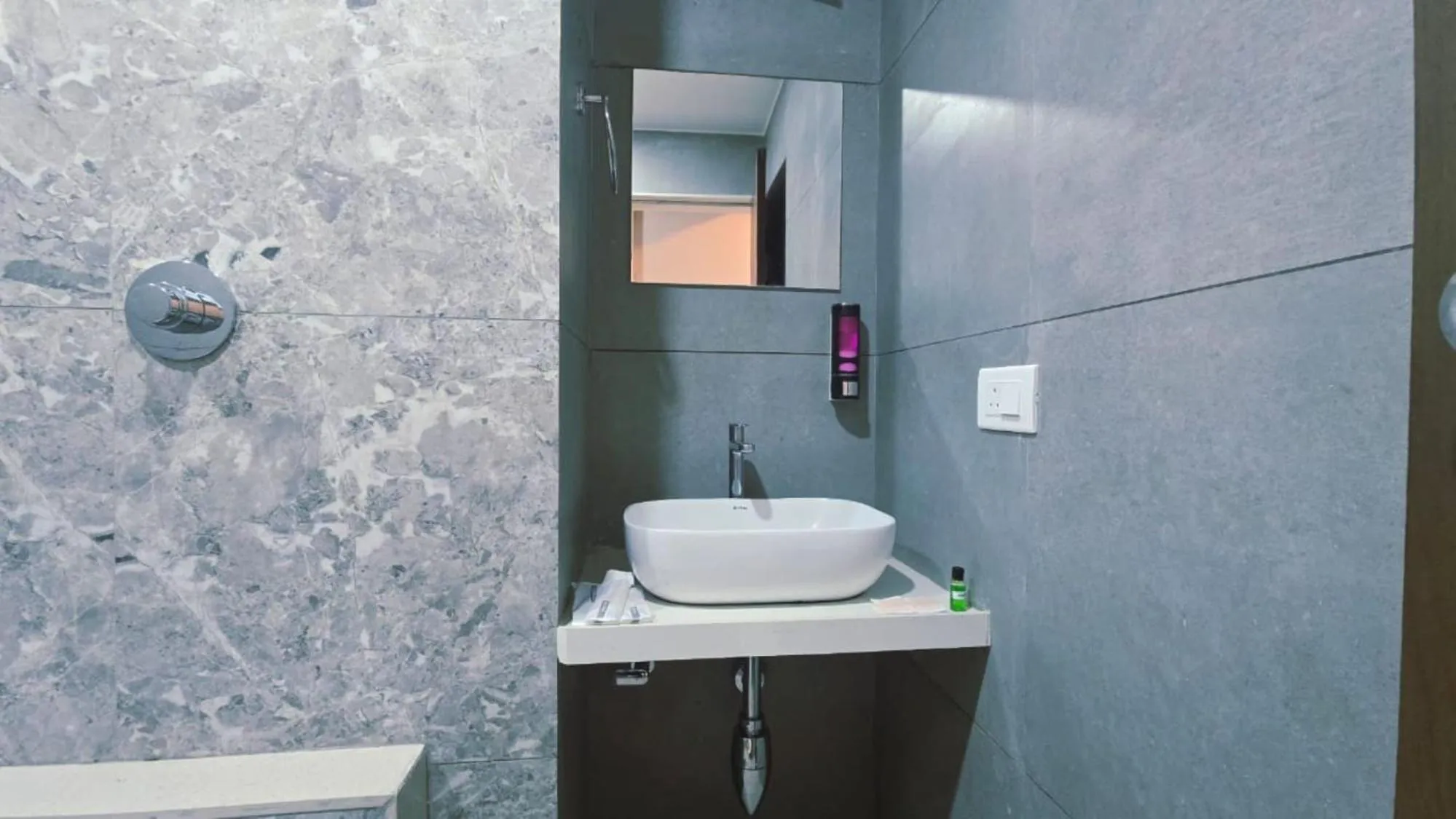 Shower in Hotel Laxmi Elite Karad