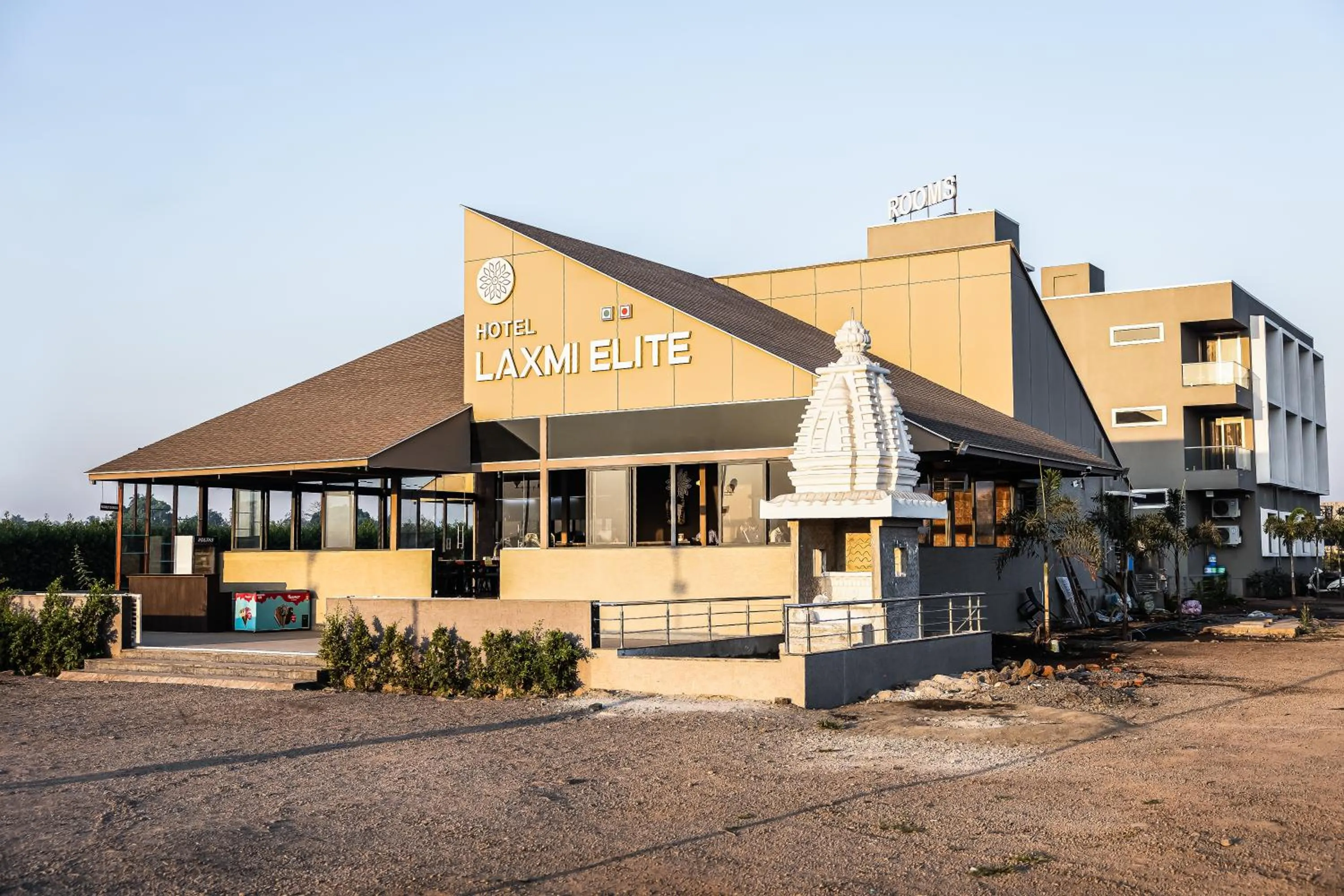 Property building in Hotel Laxmi Elite Karad