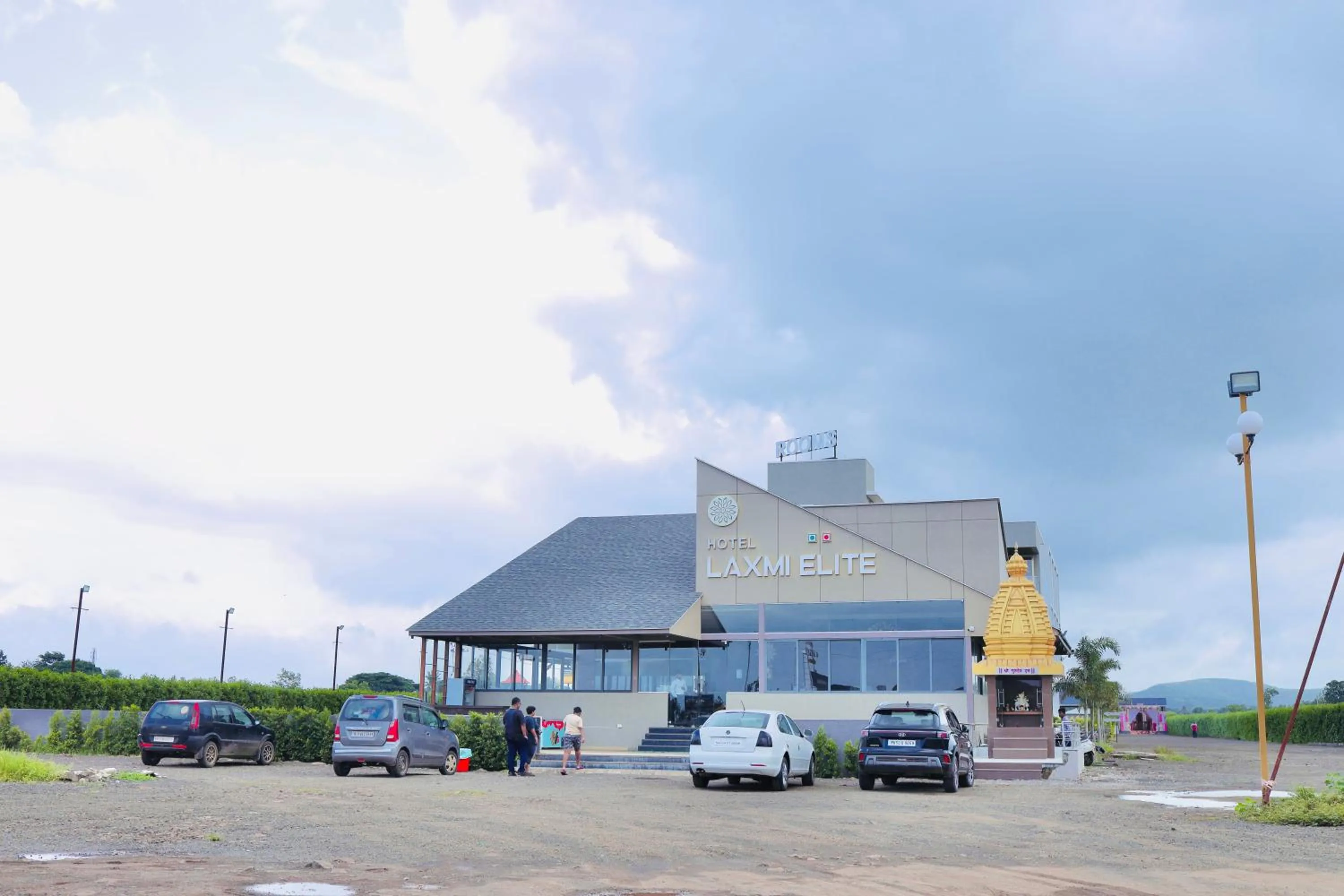 Property building in Hotel Laxmi Elite Karad