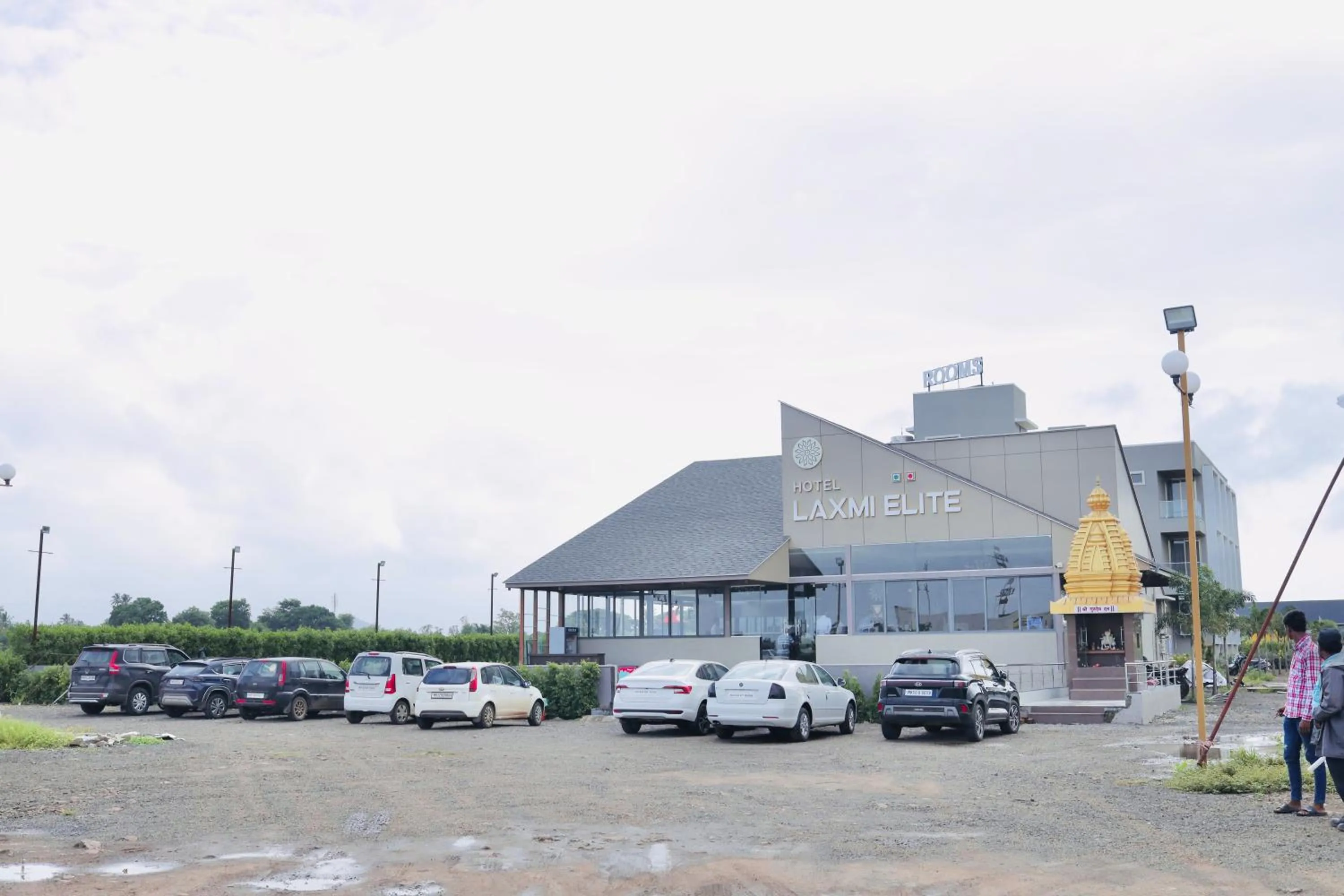 Parking in Hotel Laxmi Elite Karad