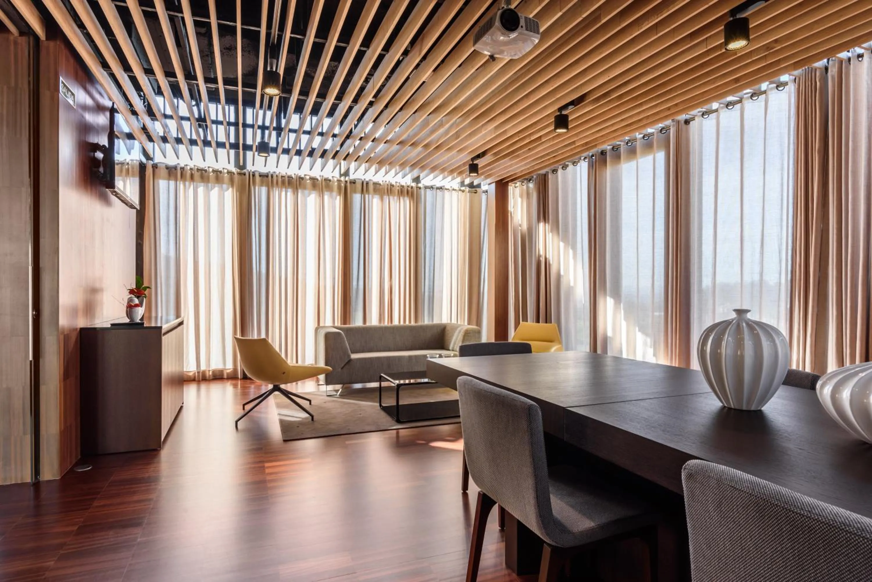 Communal lounge/ TV room in Pousada Armenteira