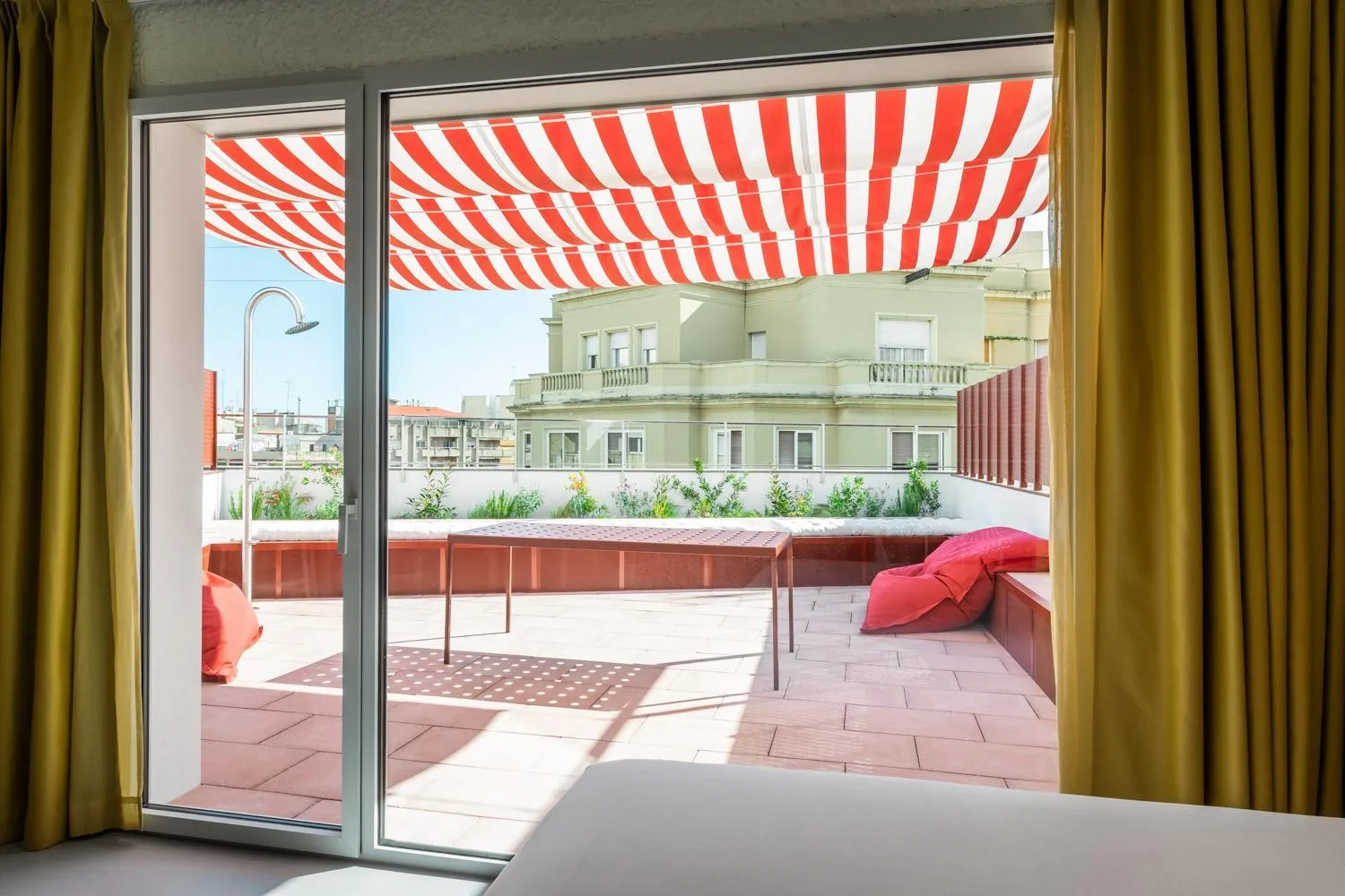 Balcony/Terrace in BYPILLOW Flamant