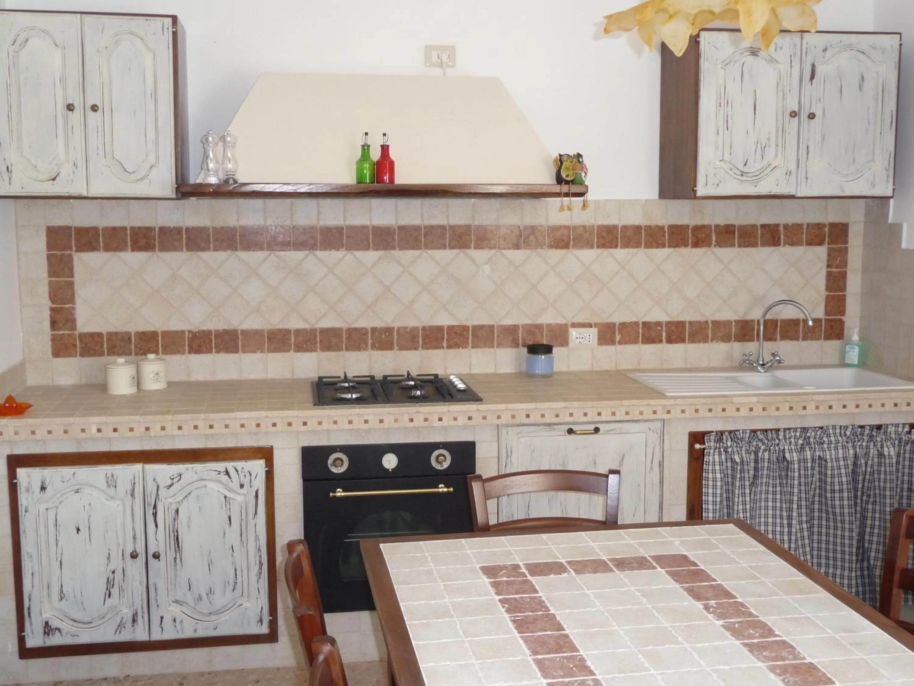 Kitchen or kitchenette in La Mandola