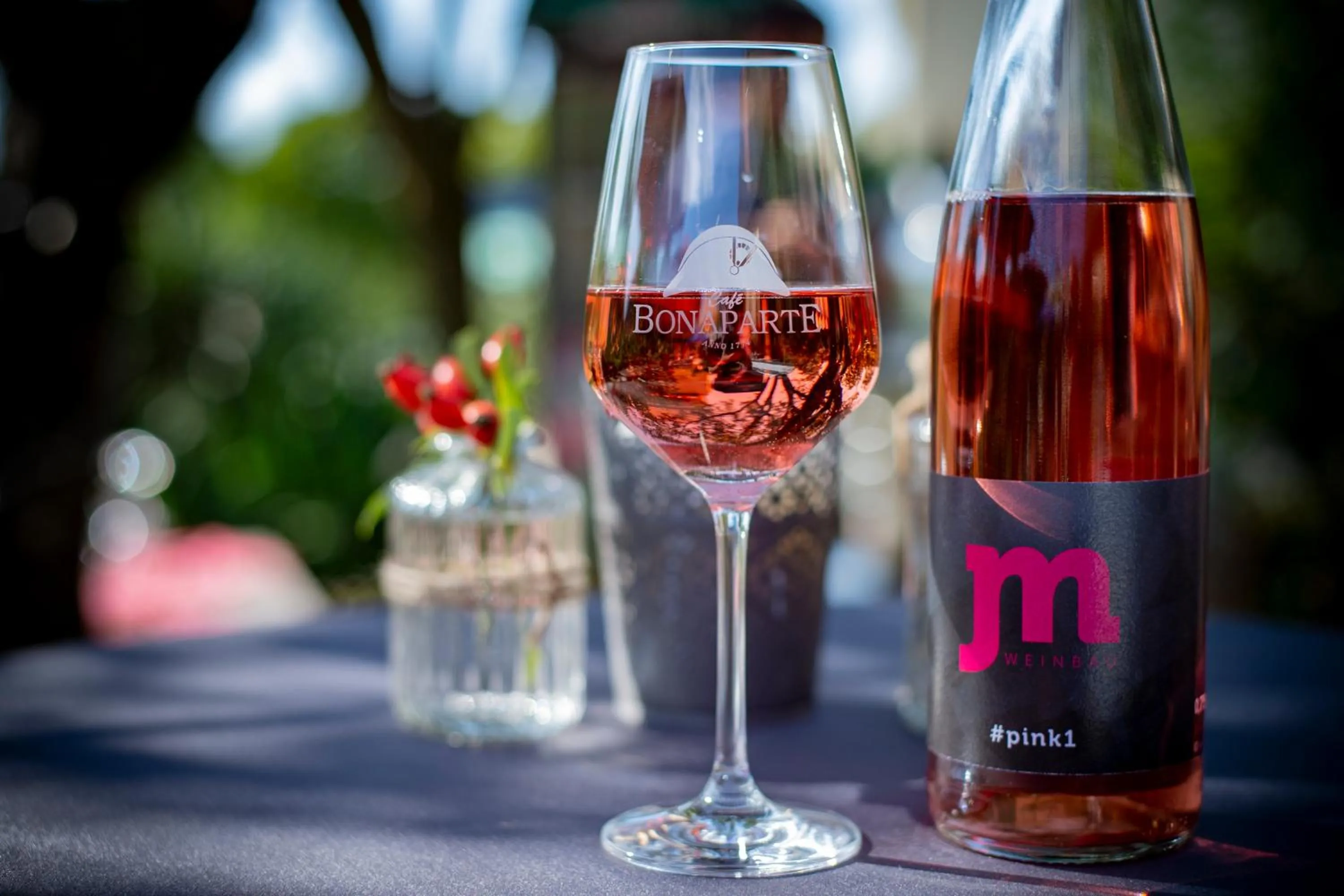 Food and drinks in B&B Echternacher Hof