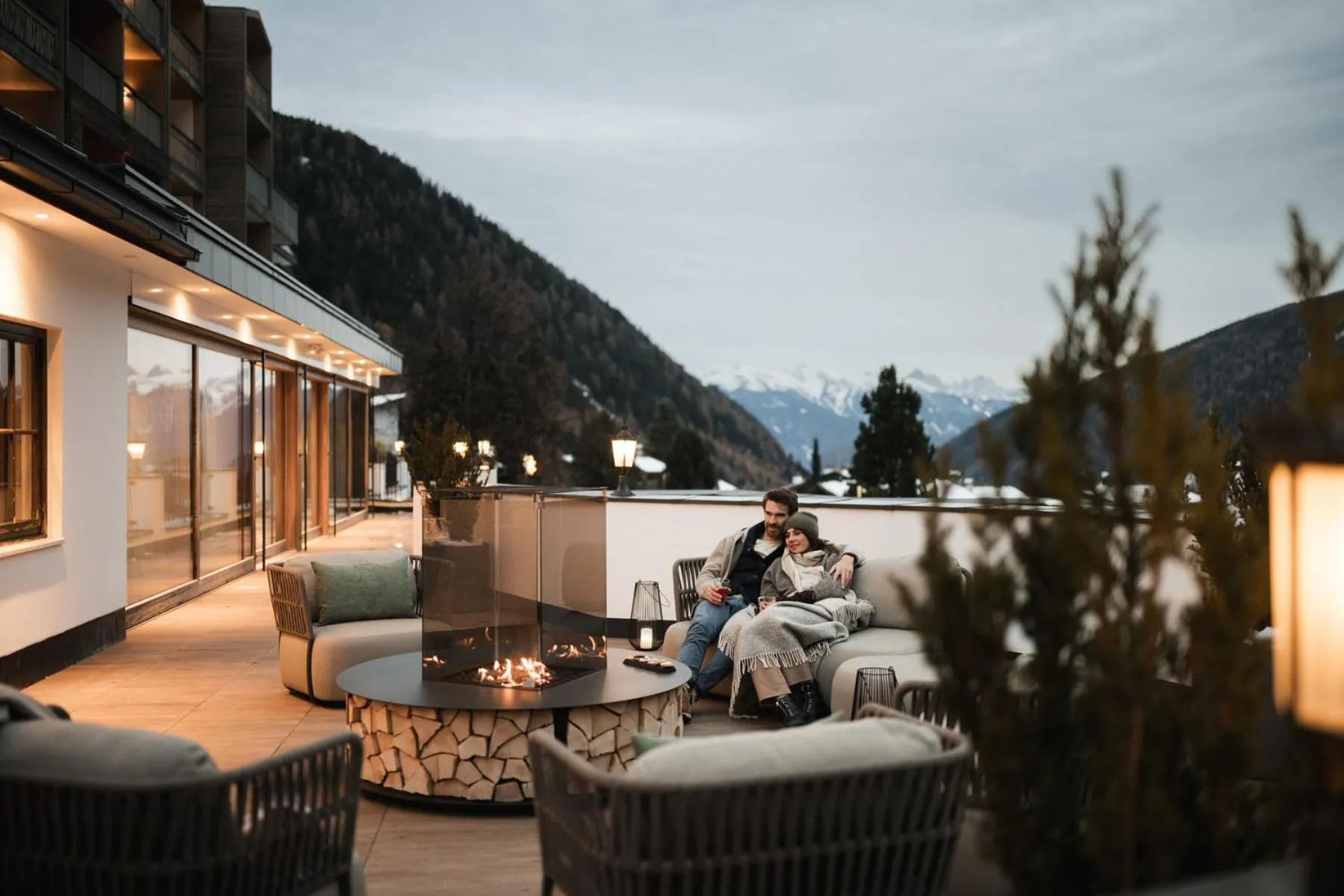 Lounge or bar in Falkensteiner Hotel Falkensteinerhof l 4 Star Superior