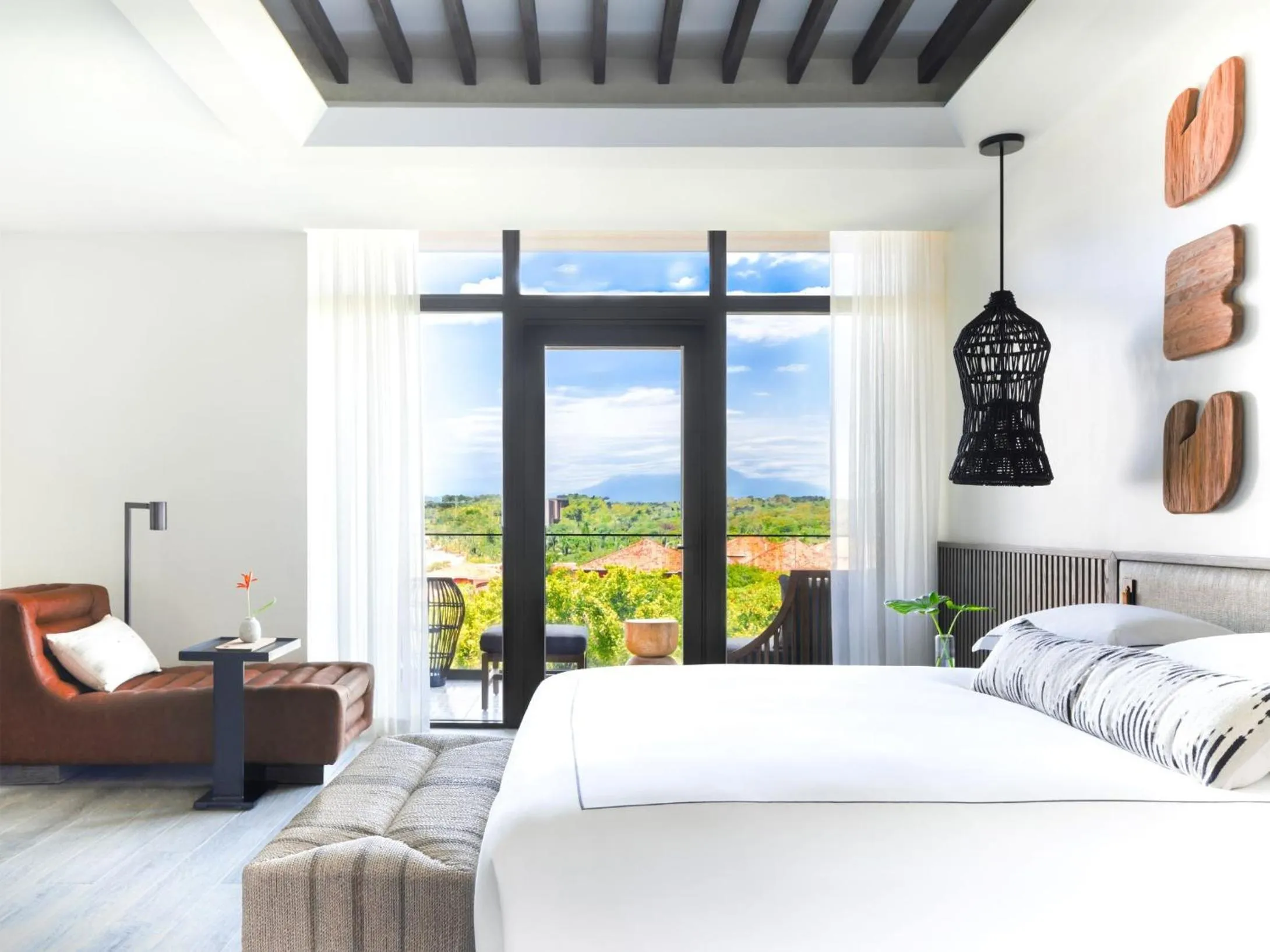 Photo of the whole room, Bed in Kimpton - Grand Roatan Resort and Spa