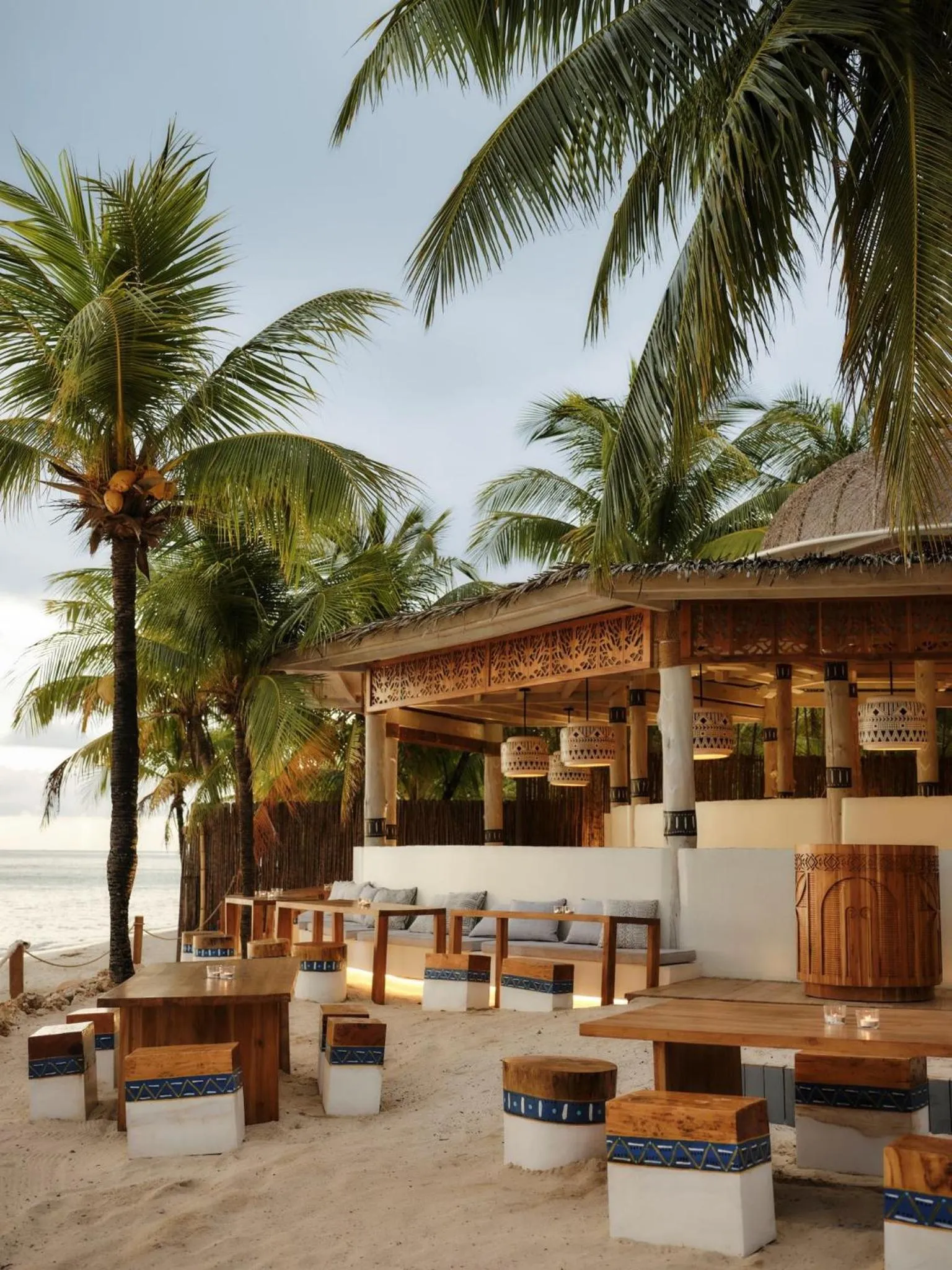 Restaurant/places to eat in Kimpton - Grand Roatan Resort and Spa