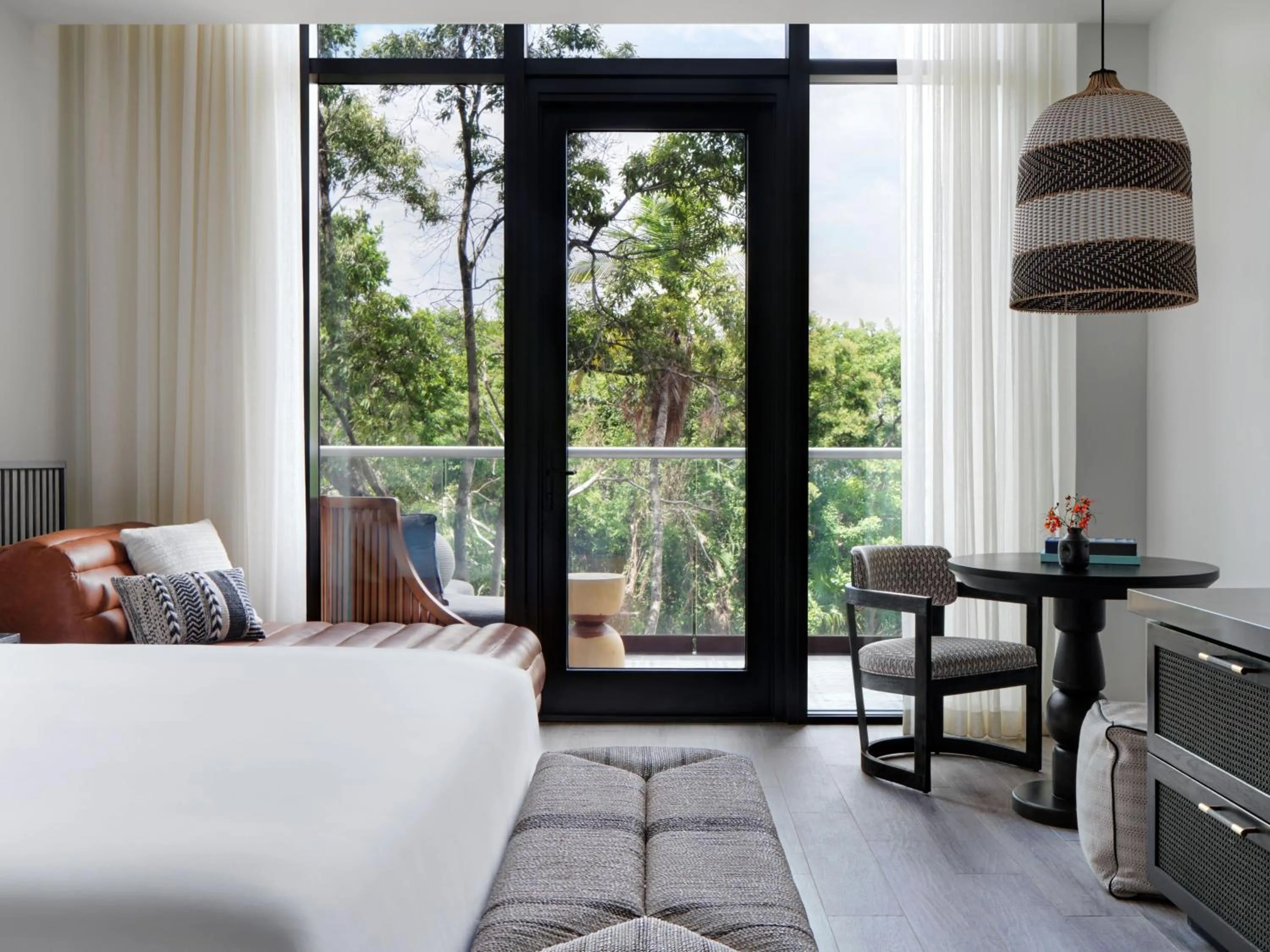 Photo of the whole room, Bed in Kimpton - Grand Roatan Resort and Spa