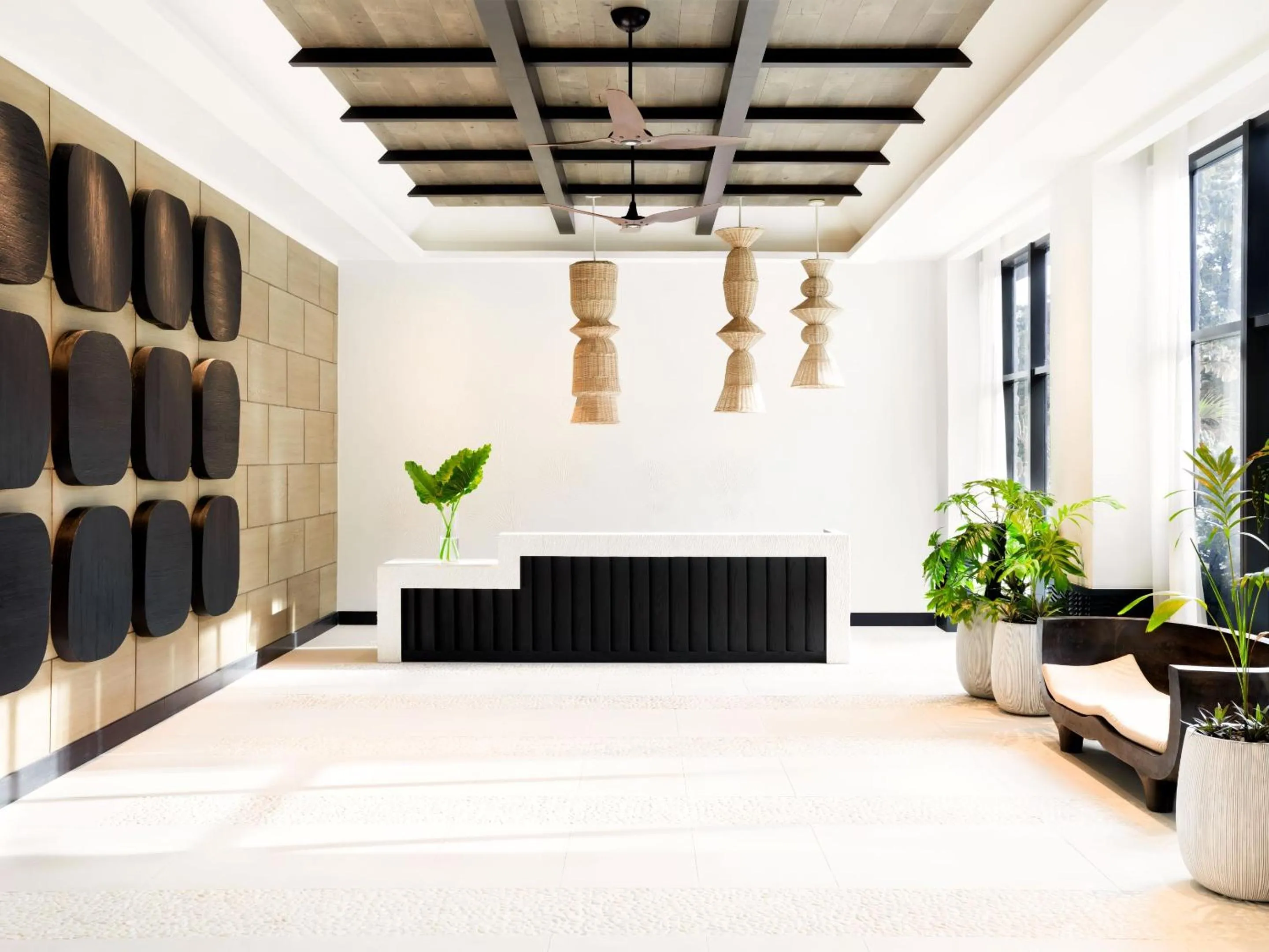 Property building, Bed in Kimpton - Grand Roatan Resort and Spa