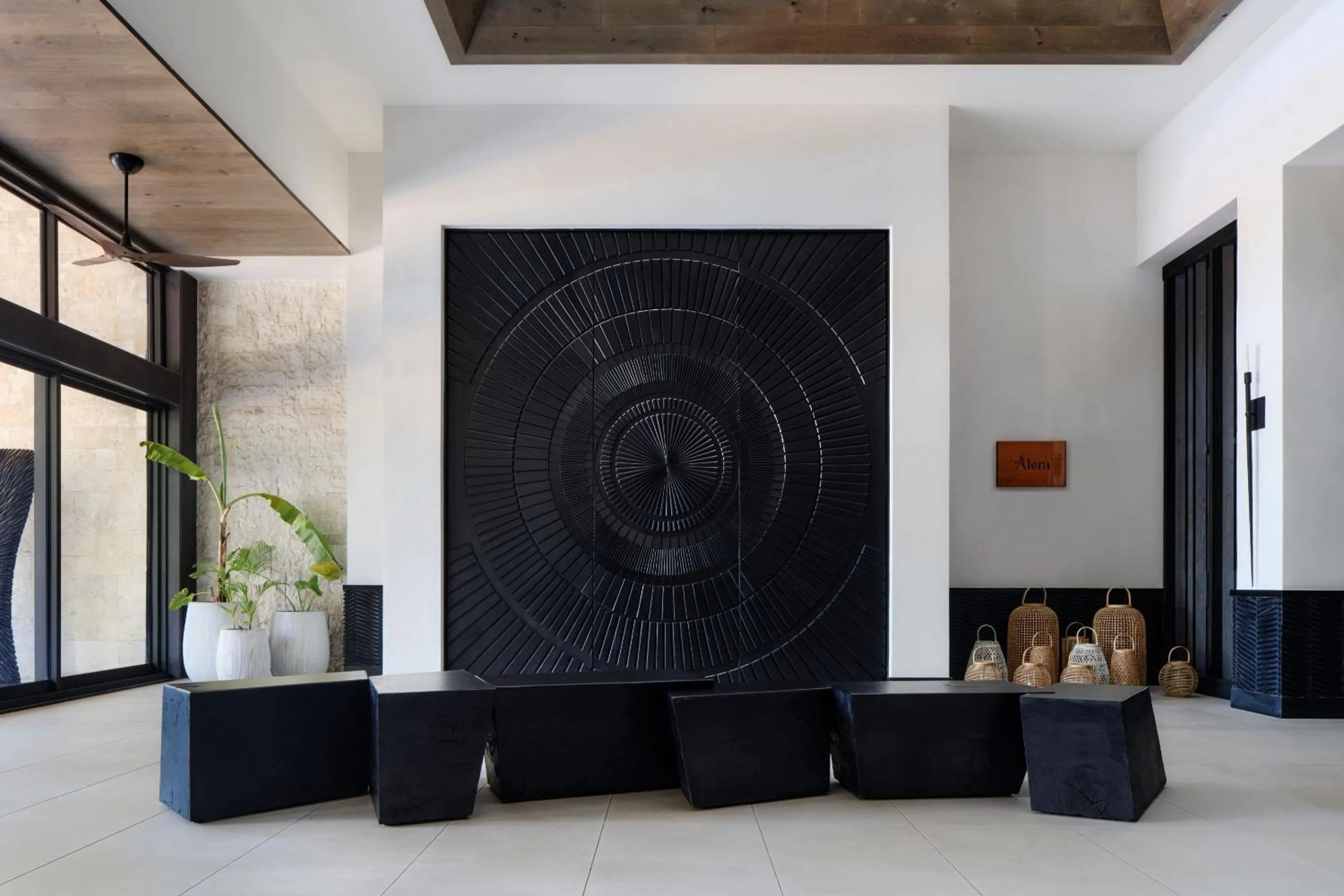 Restaurant/places to eat in Kimpton - Grand Roatan Resort and Spa