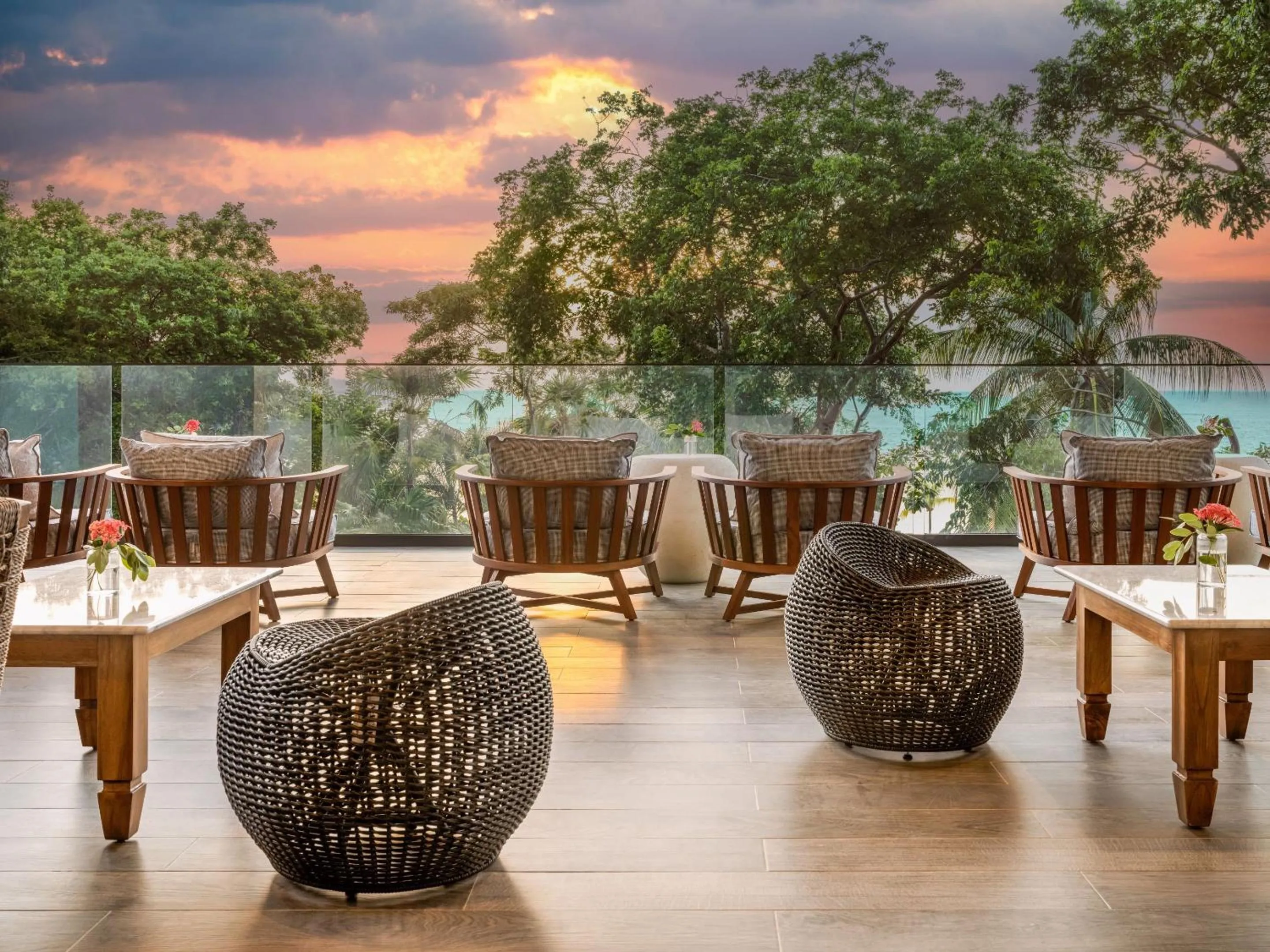 Property building in Kimpton - Grand Roatan Resort and Spa