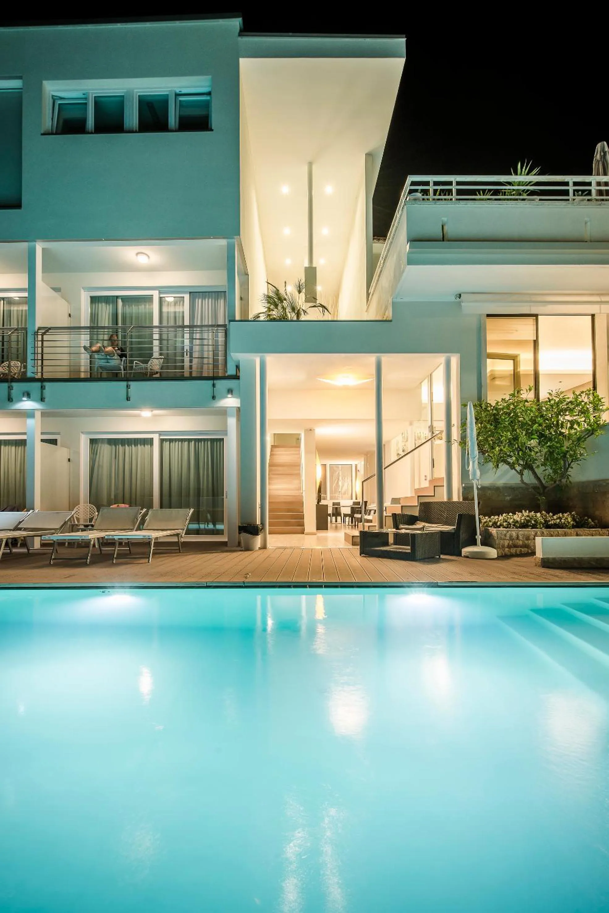 Swimming pool in Hotel Villa Katy