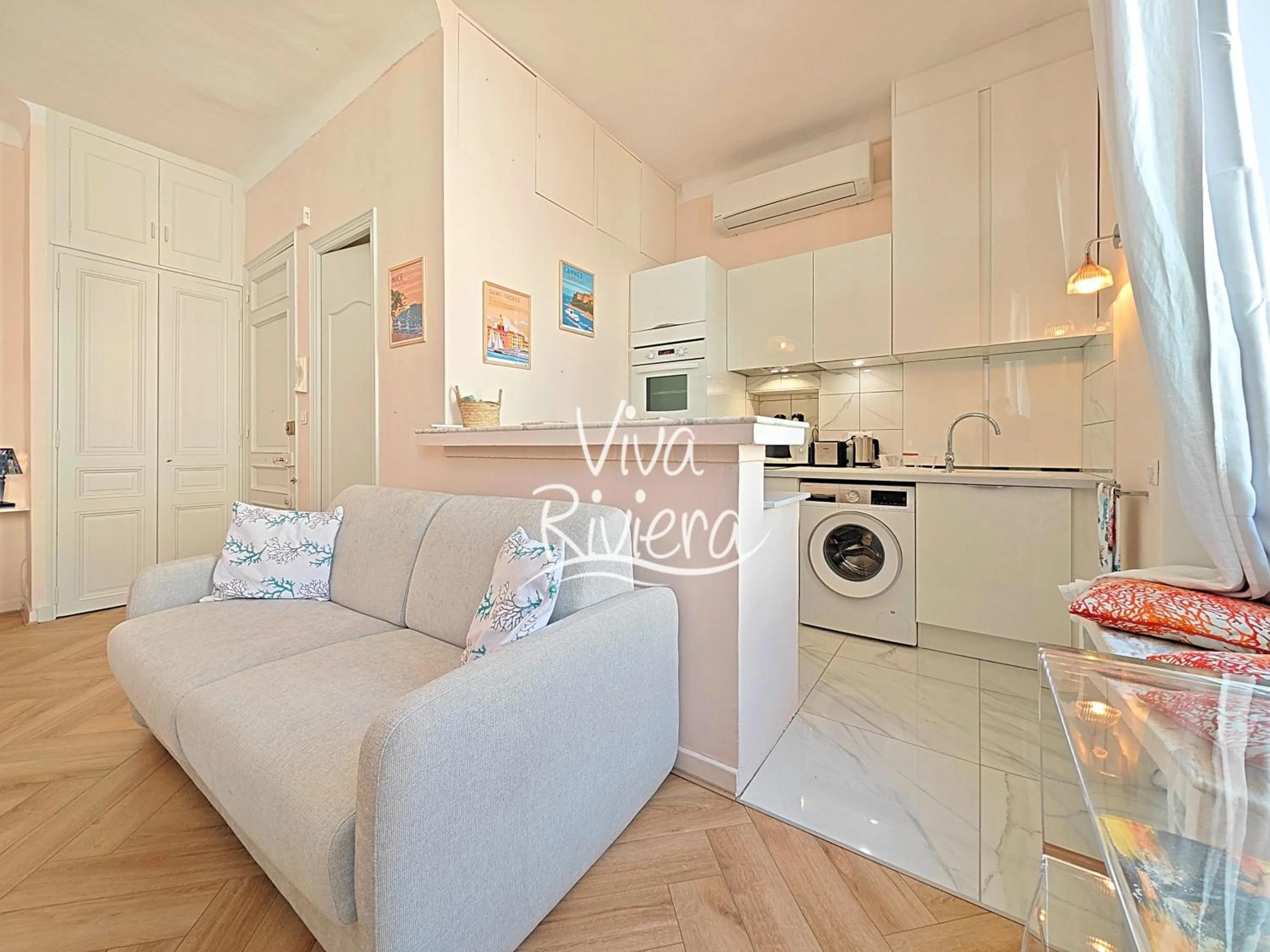 Kitchen or kitchenette in Viva Riviera 5 Rue Florian