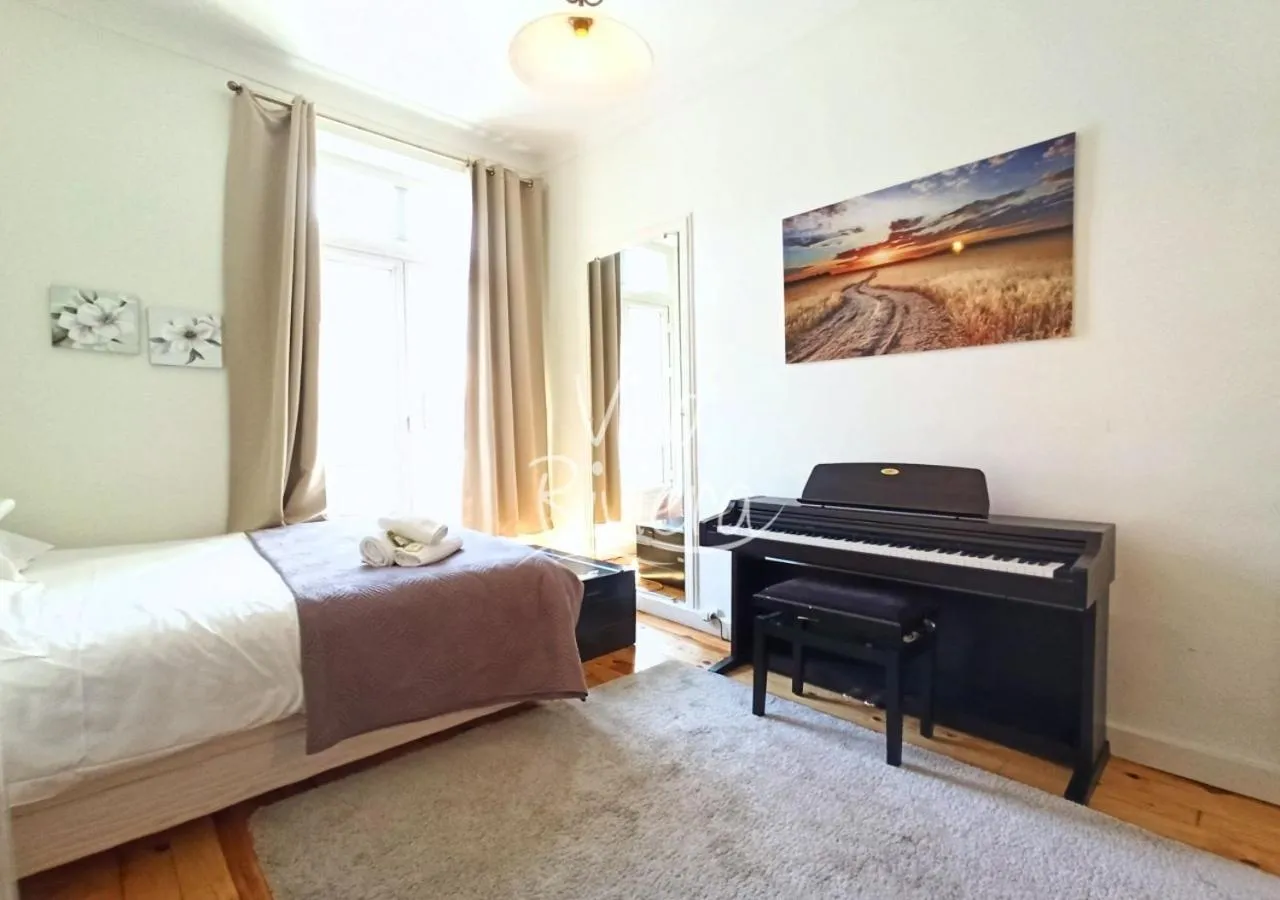 Bed in Viva Riviera 5 Rue Florian
