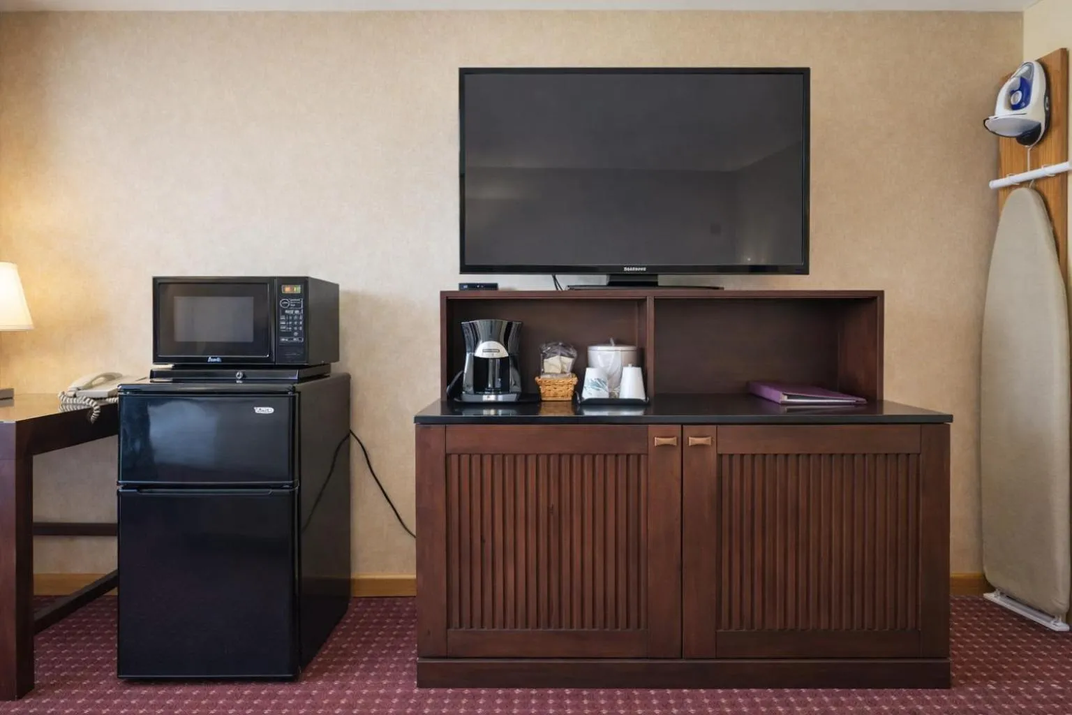 Lobby or reception in Fireside Inn and Suites