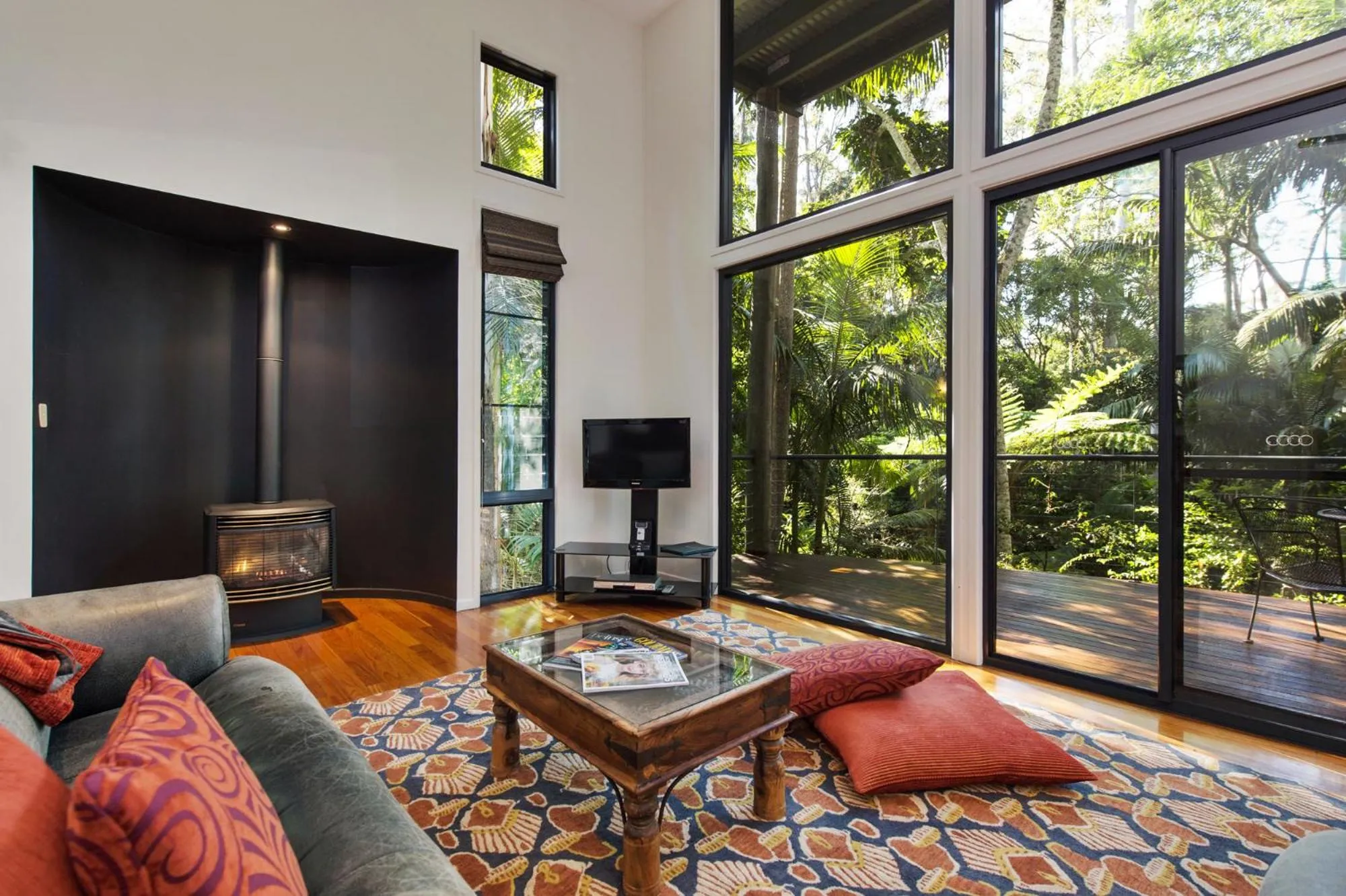 Living room in Pethers Rainforest Retreat