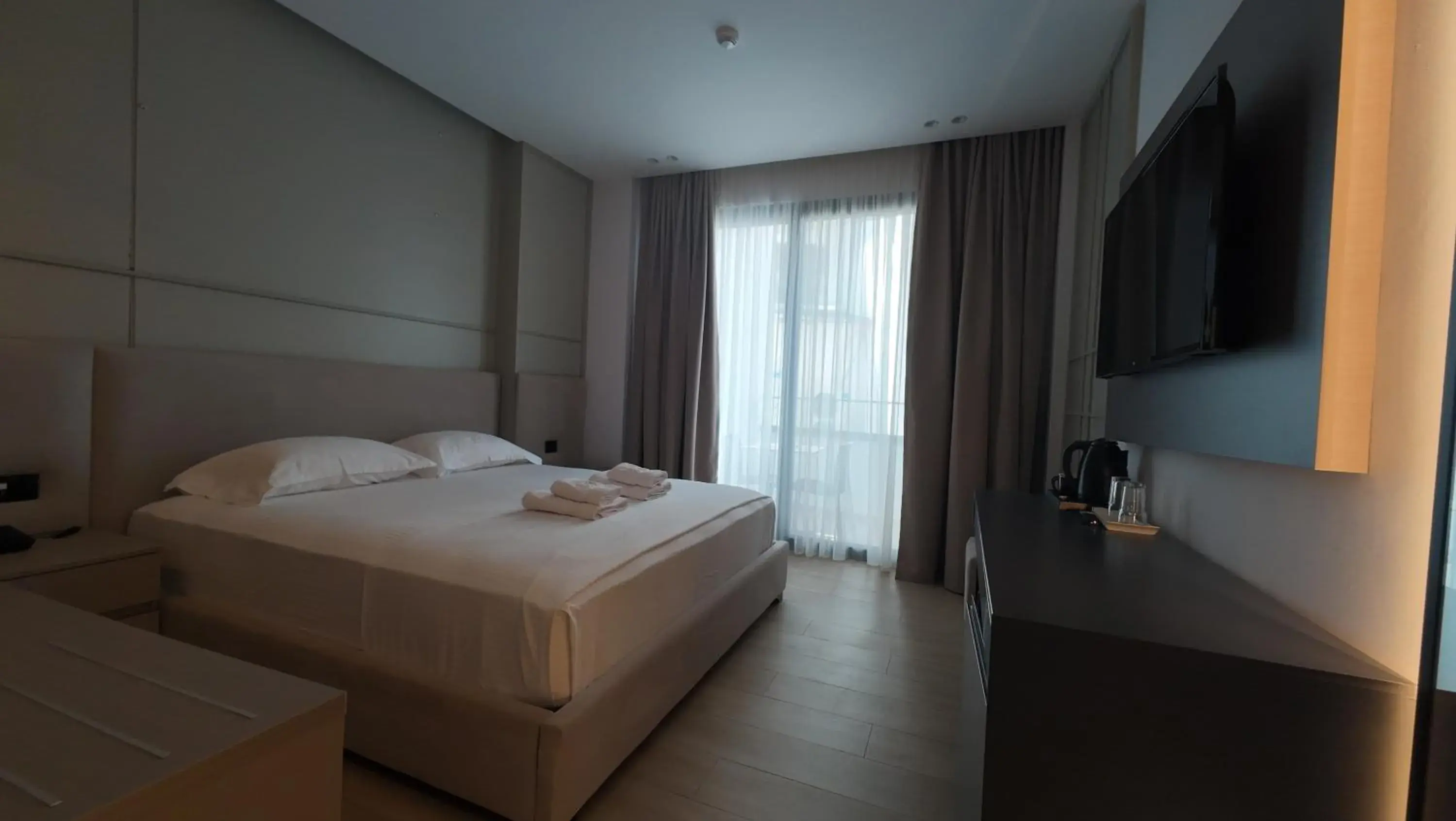 Deluxe Queen Suite with Balcony in Hotel Boutique Onix Deluxe Queen Suite with Balcony in Hotel Boutique Onix