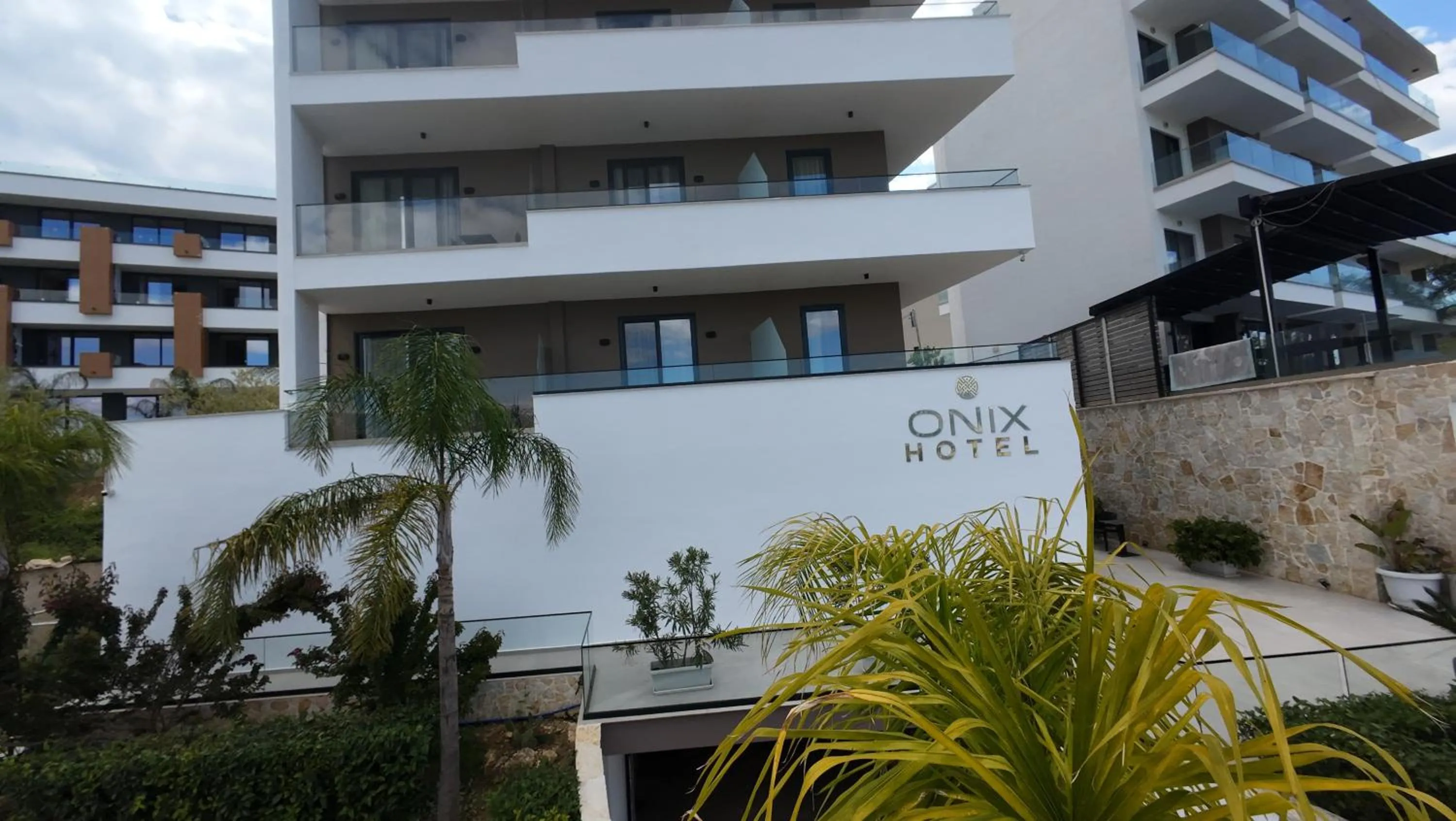 Property building in Hotel Boutique Onix