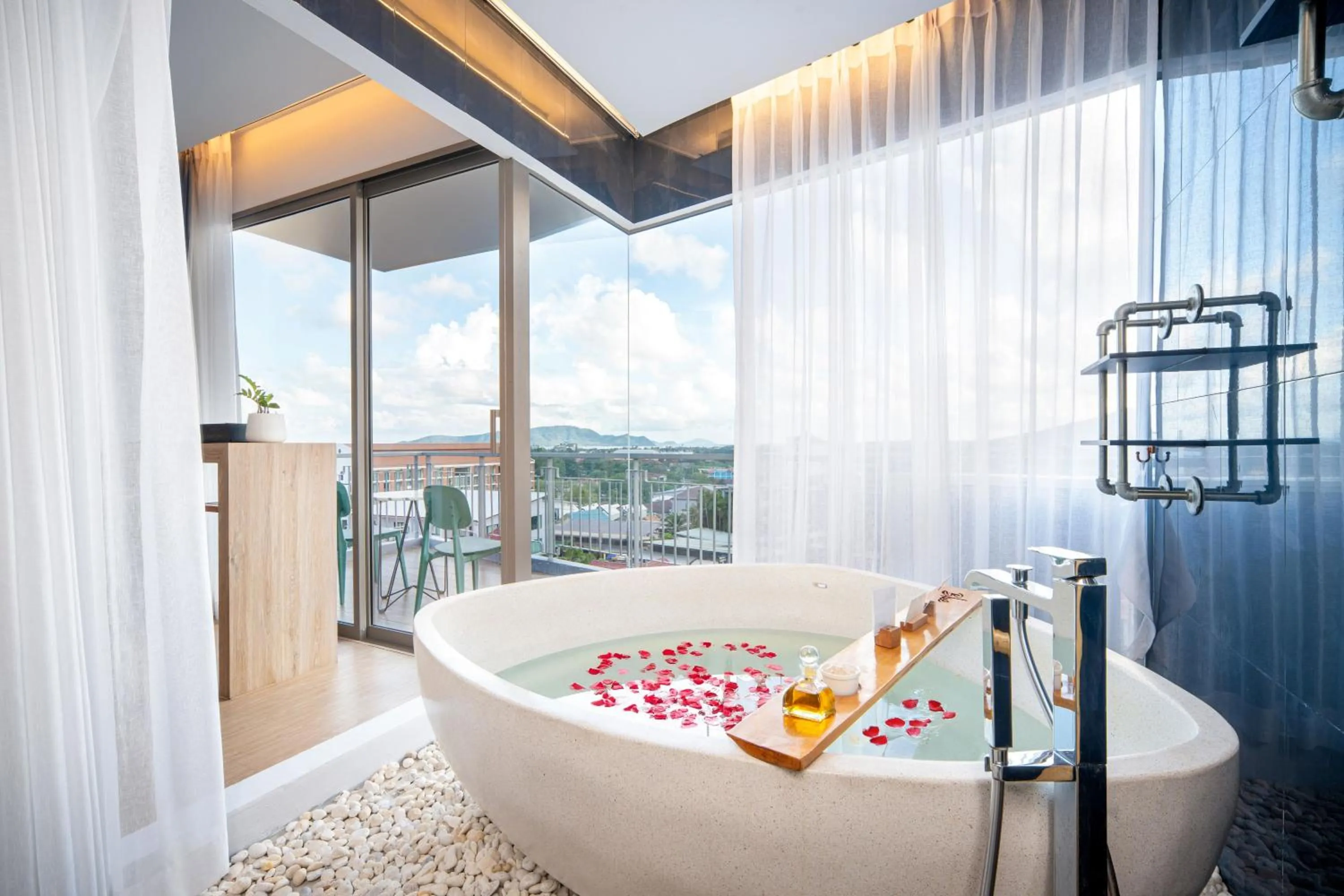 Bath in The Blue Hotel