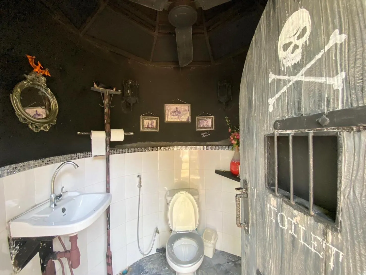 Toilet in Chalong - 10 BR Private Pool Villa - Villa Nap Dau - Phuket