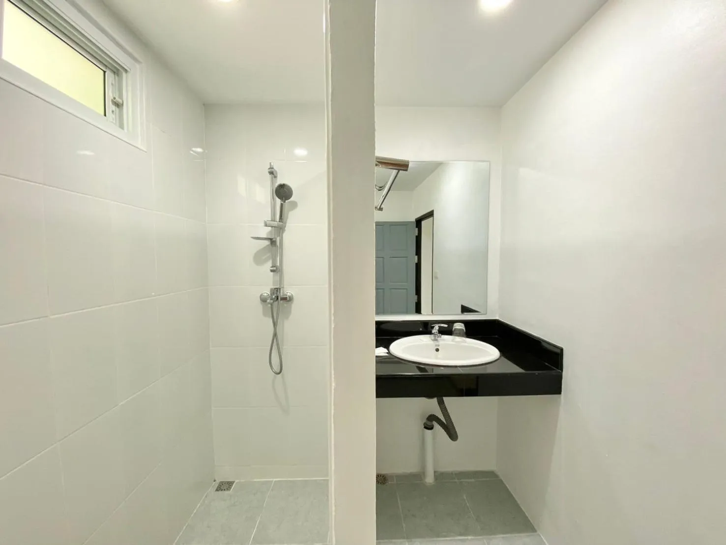 Shower in Chalong - 10 BR Private Pool Villa - Villa Nap Dau - Phuket