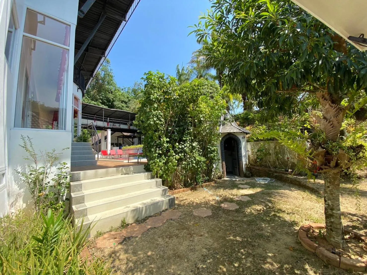 Property building in Chalong - 10 BR Private Pool Villa - Villa Nap Dau - Phuket