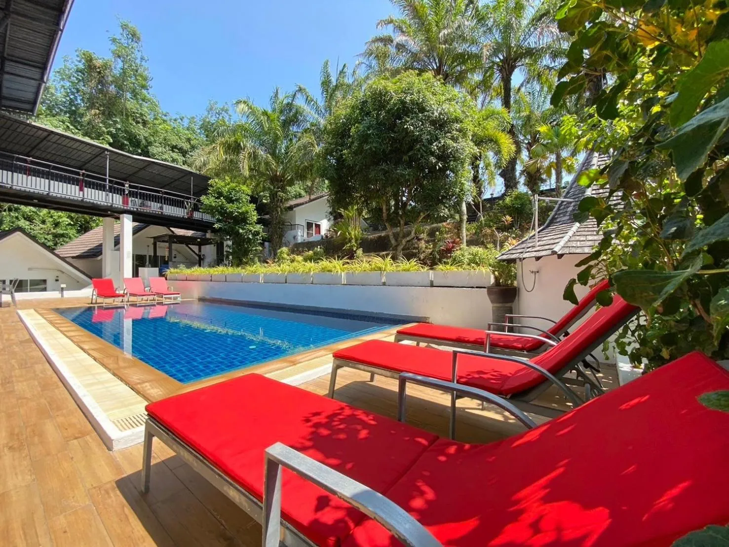 Day in Chalong - 10 BR Private Pool Villa - Villa Nap Dau - Phuket