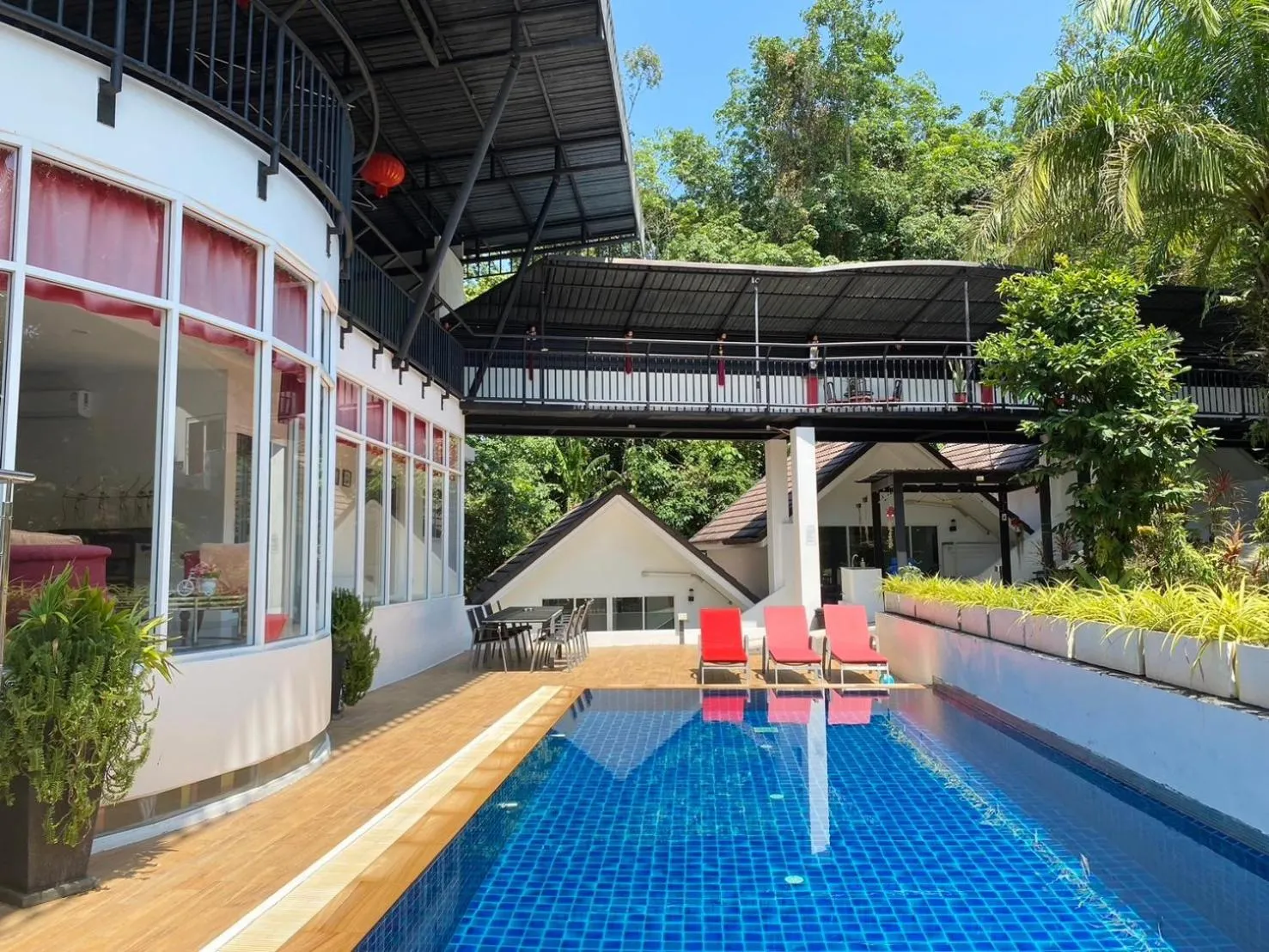 Patio in Chalong - 10 BR Private Pool Villa - Villa Nap Dau - Phuket