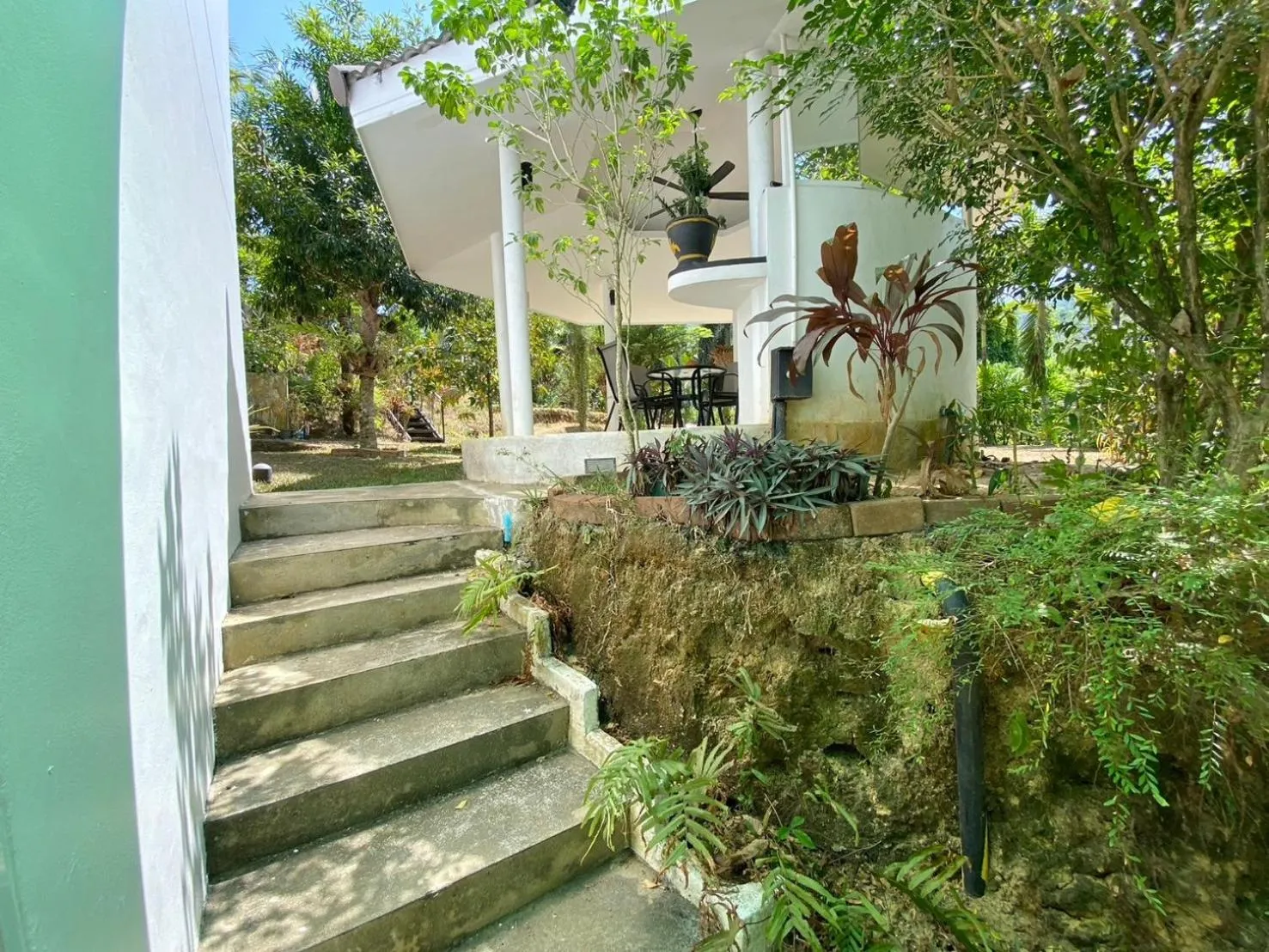 Day in Chalong - 10 BR Private Pool Villa - Villa Nap Dau - Phuket