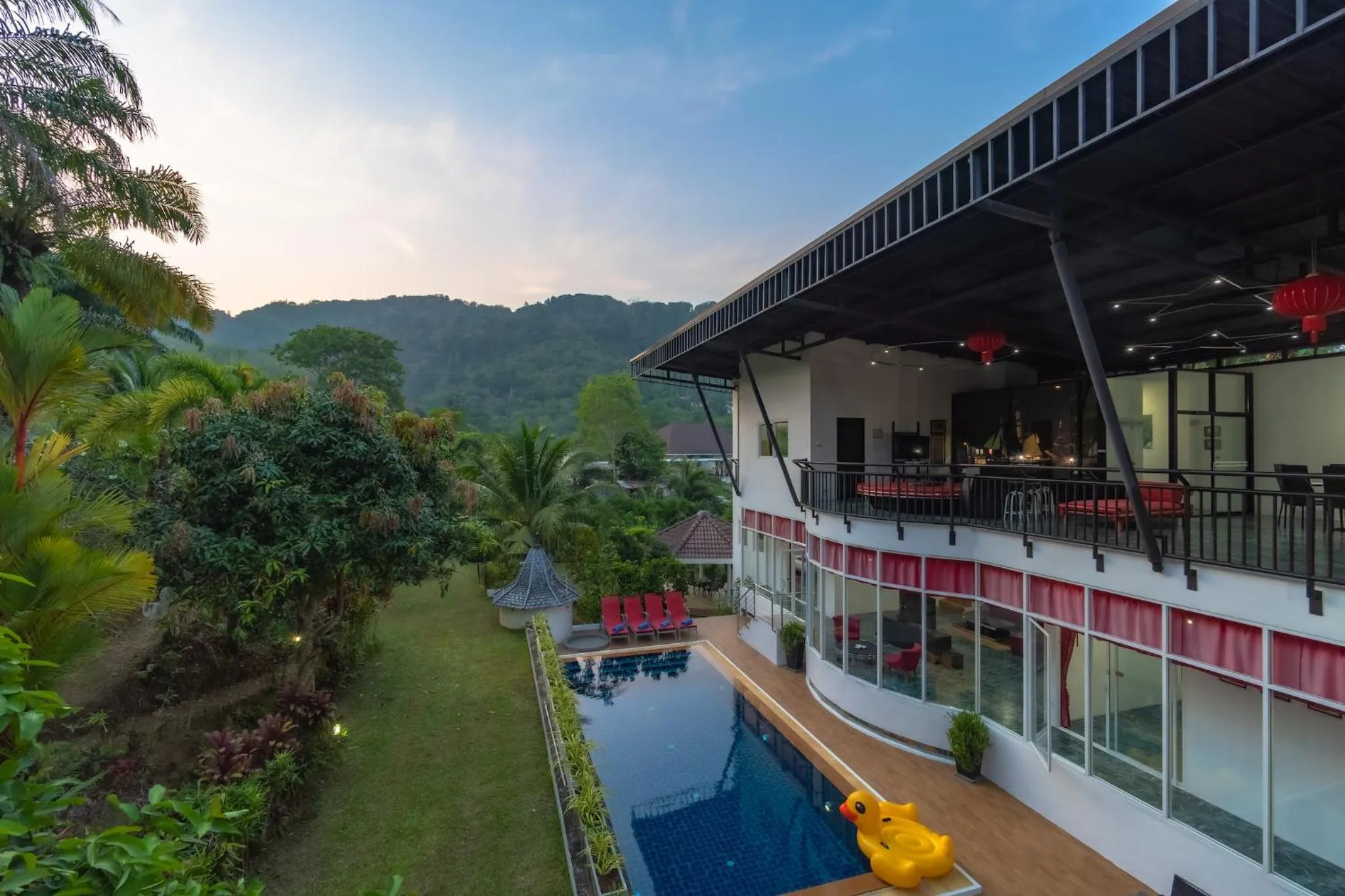 Property building in Chalong - 10 BR Private Pool Villa - Villa Nap Dau - Phuket