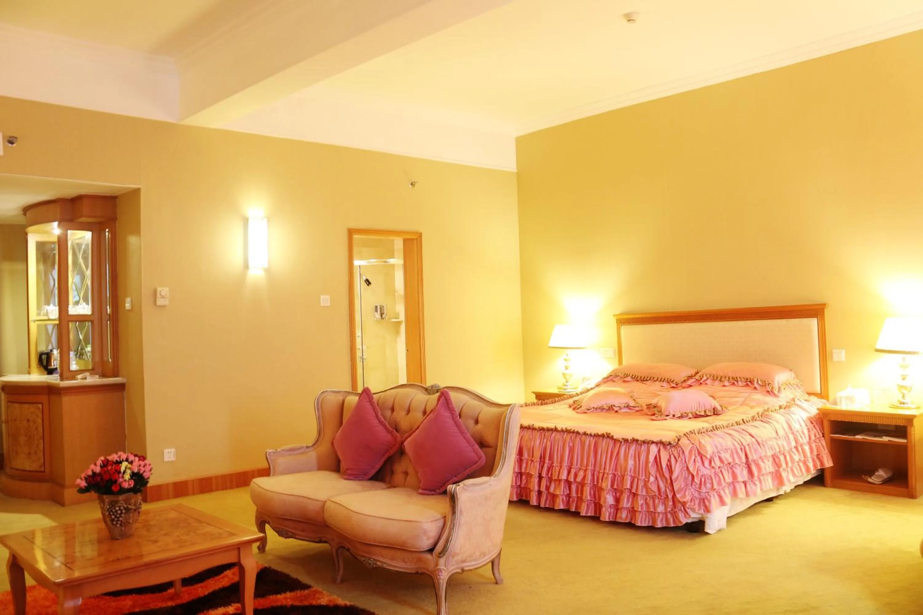 Photo of the whole room in Zhuhai Dehan Hotel