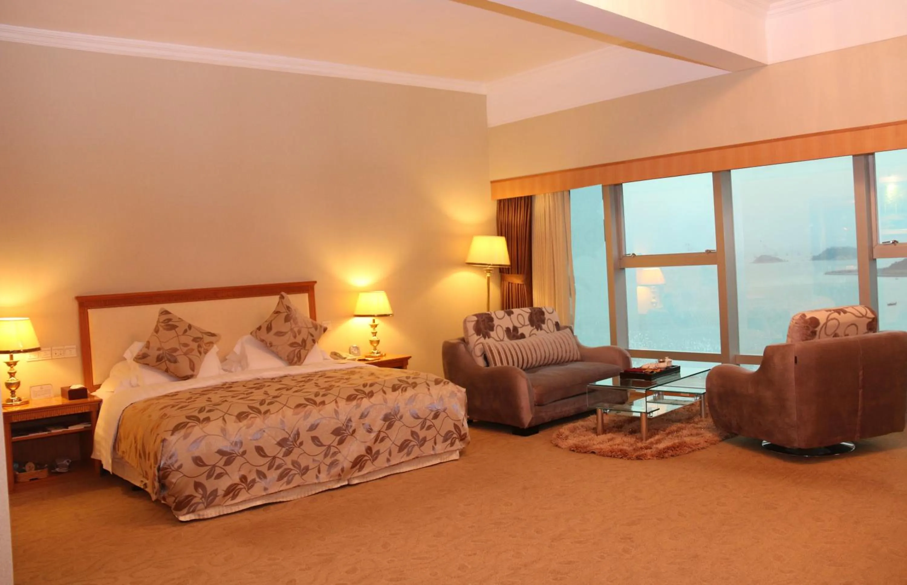 Photo of the whole room in Zhuhai Dehan Hotel