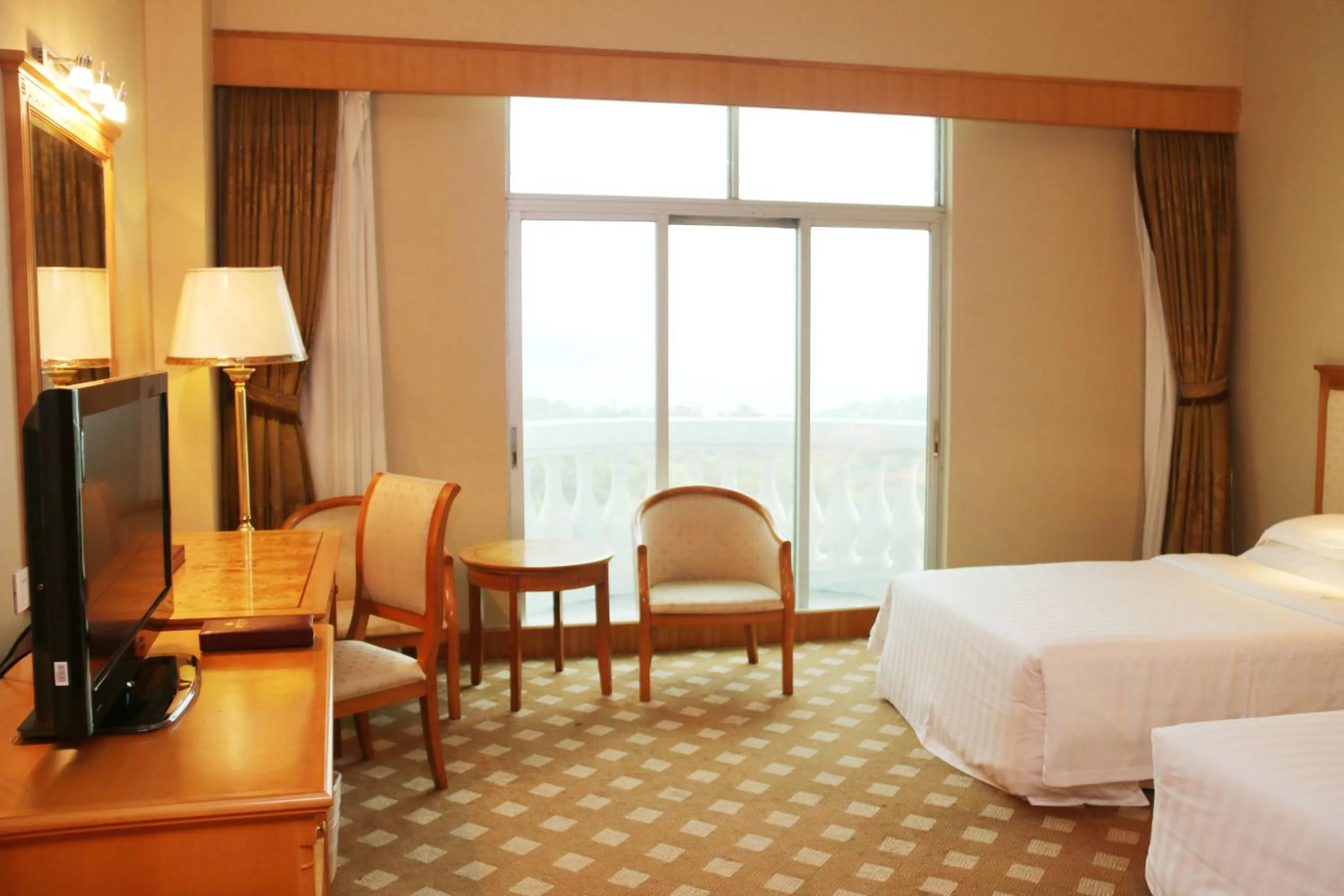 Photo of the whole room in Zhuhai Dehan Hotel