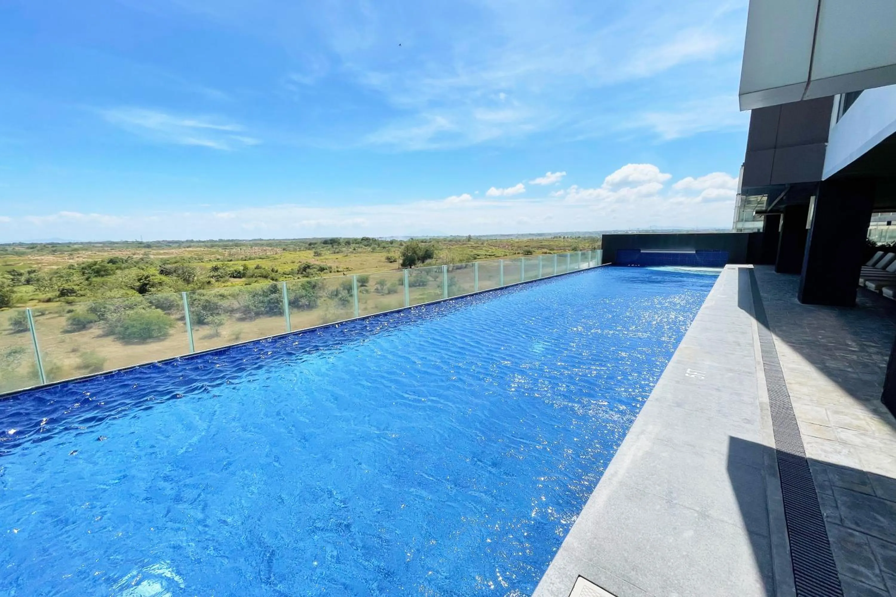 Elijah Hotel Dasmarinas City Cavite