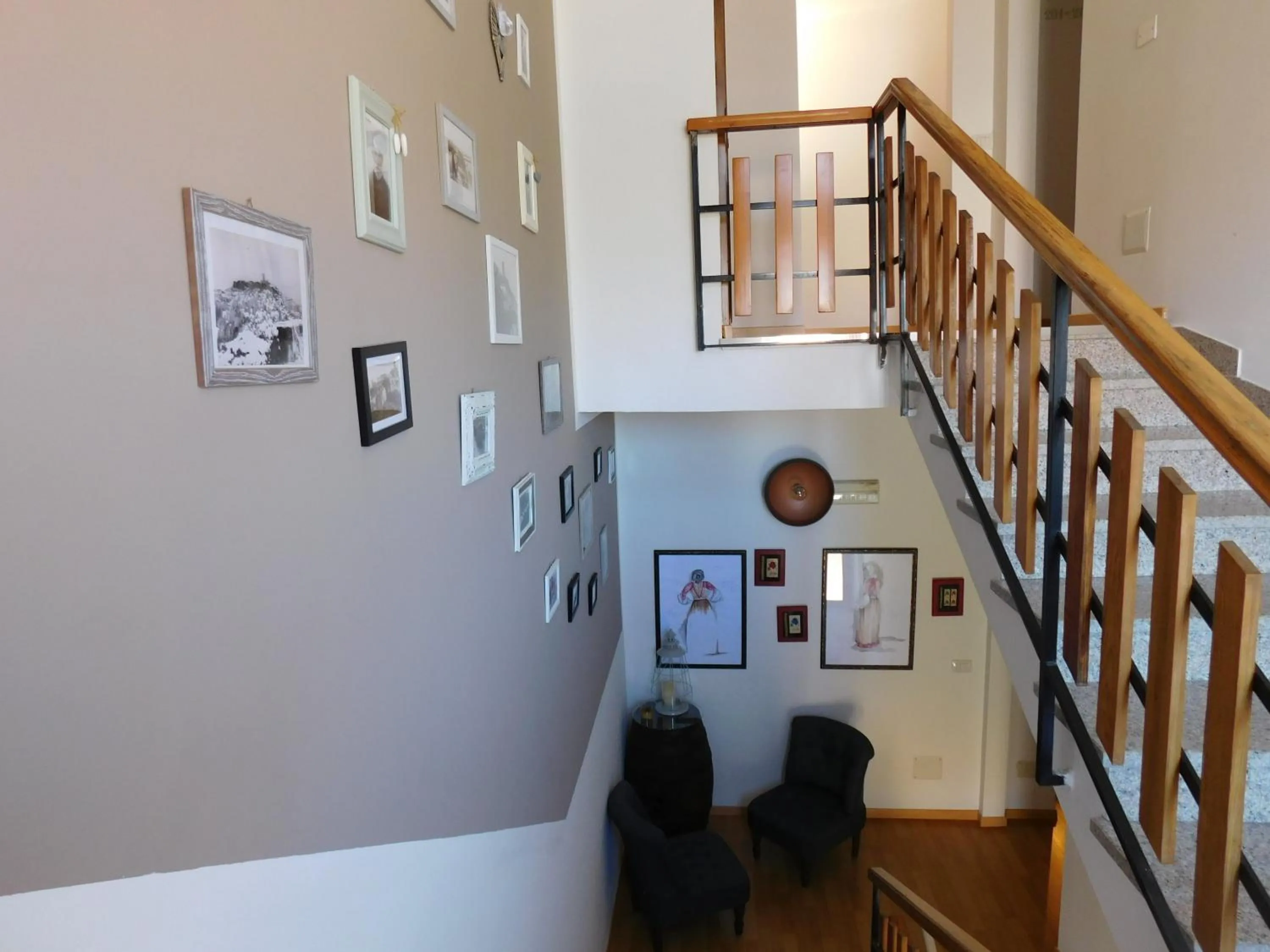 Lobby or reception in Sale Hotel