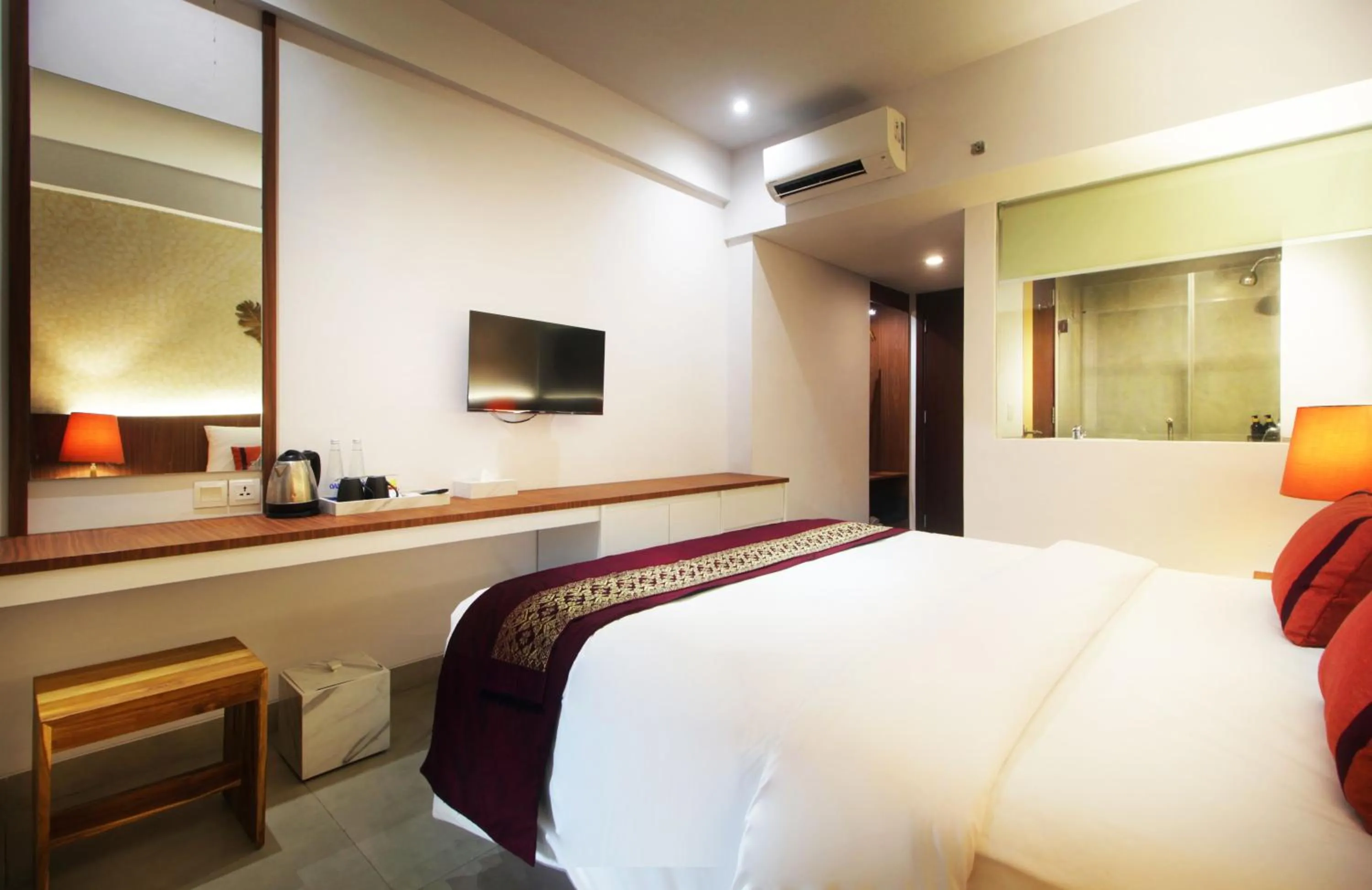 Bed in Nadi Hotel Legian